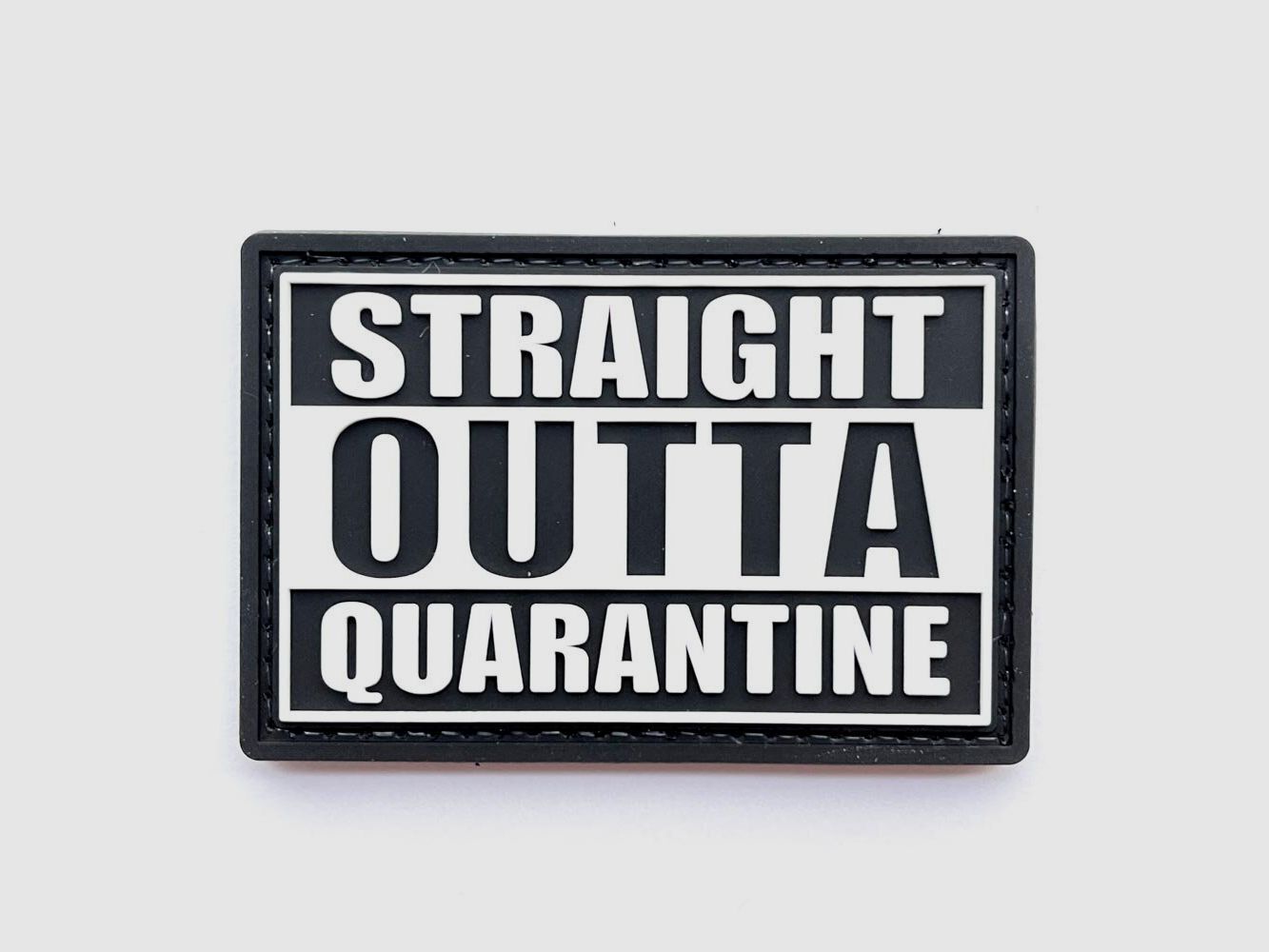 Straight Outta Quarantine Patch Schwarz
