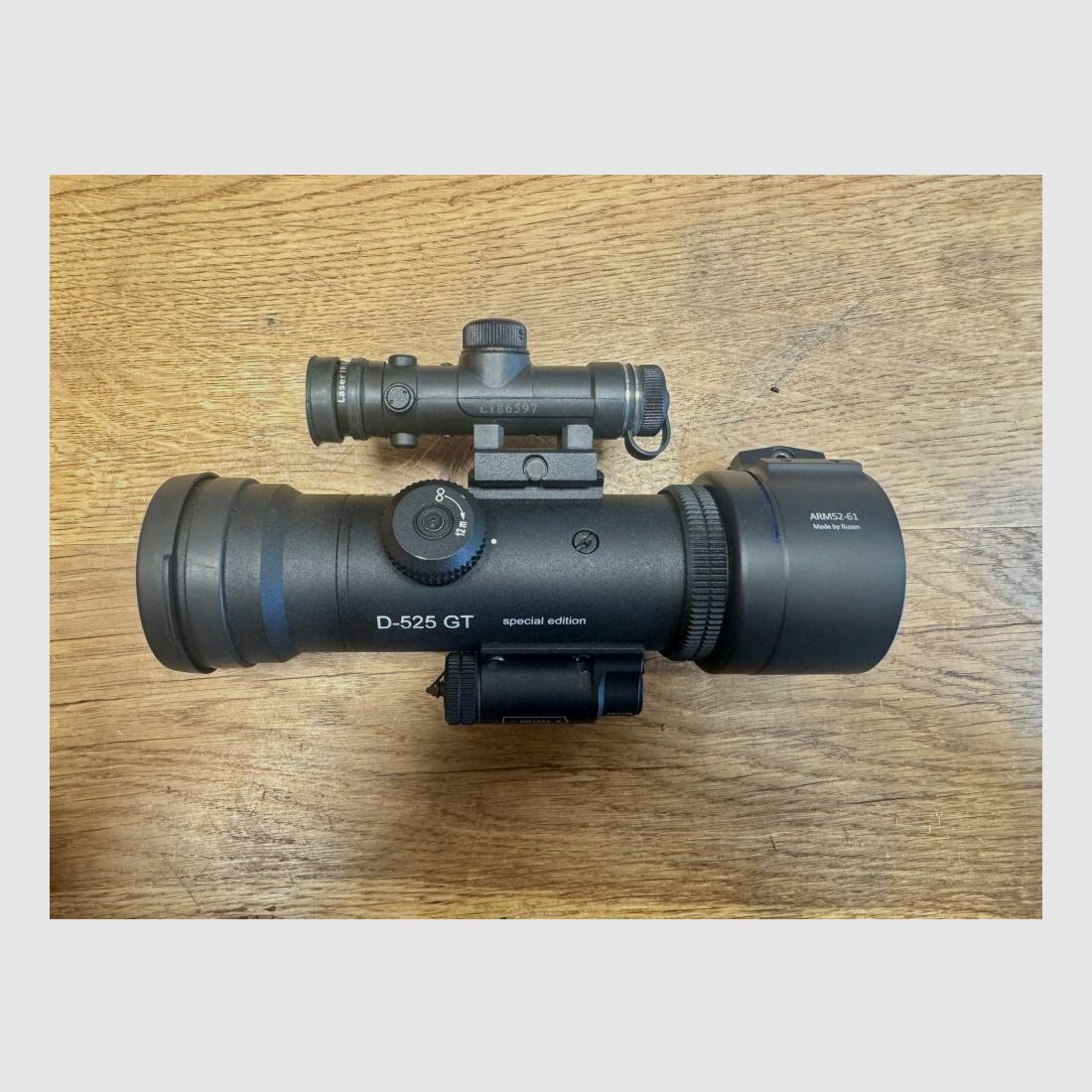 Dedal / Guntec D-525 GT edycja specjalna z reflektorem IR i adapterem