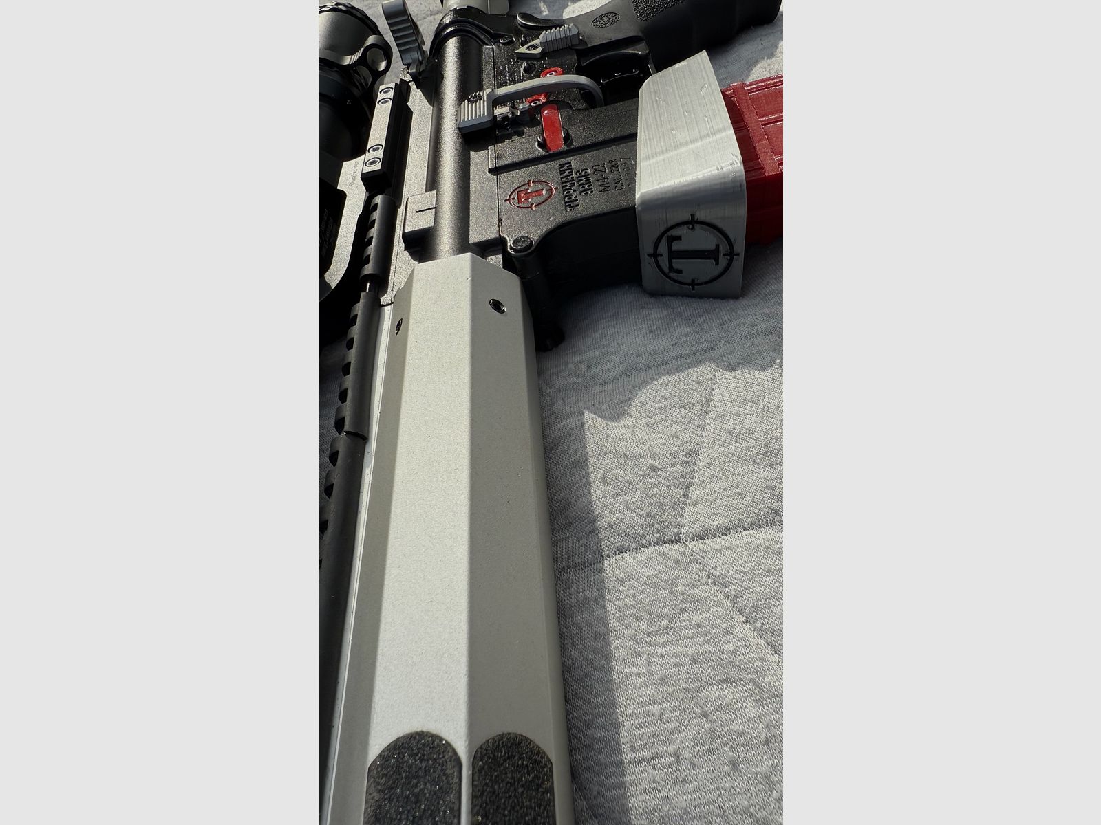 Tipppmann M4-22 Elite Red Line .22lr 16"  mit ZF 2,5-15x50 und Hipertouch  Competition 