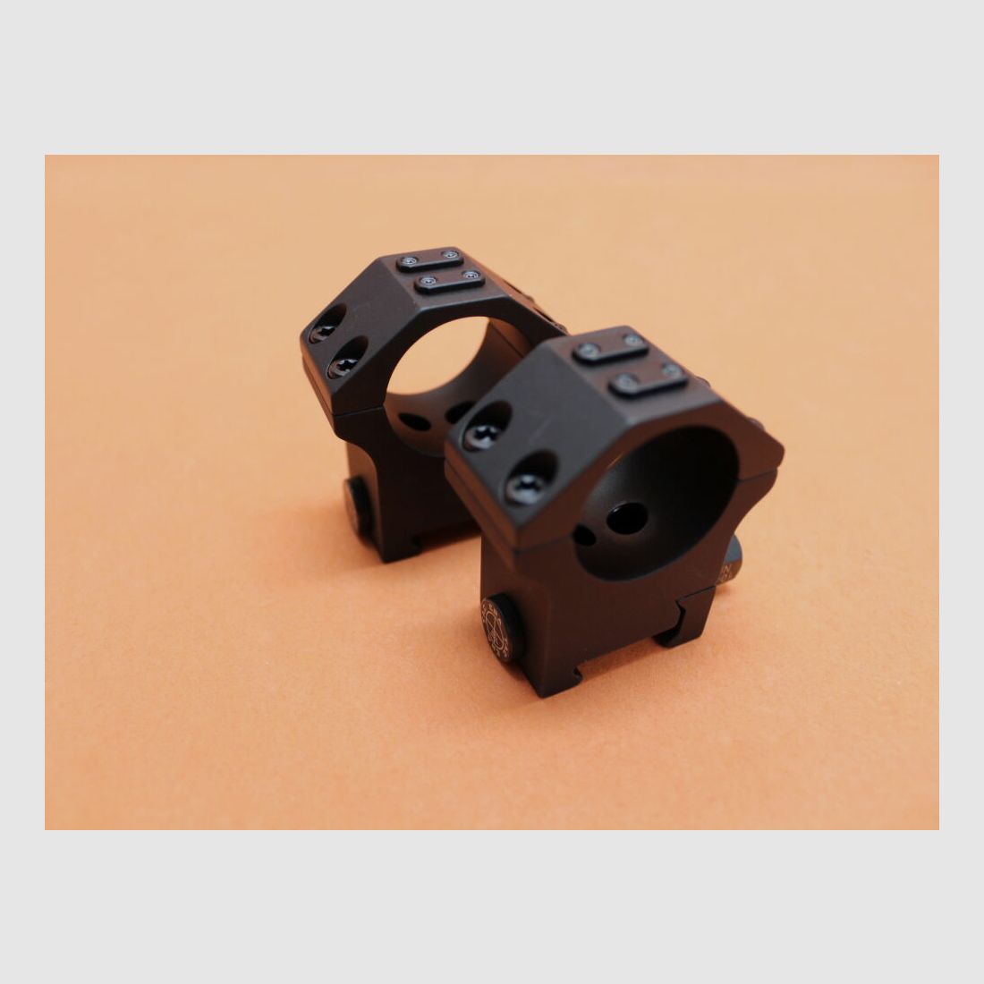Anillas de montaje Recknagel Era-Tac 30mm (T5003-0017) con tuerca, aluminio negro, altura=17mm para perfil Picatinny