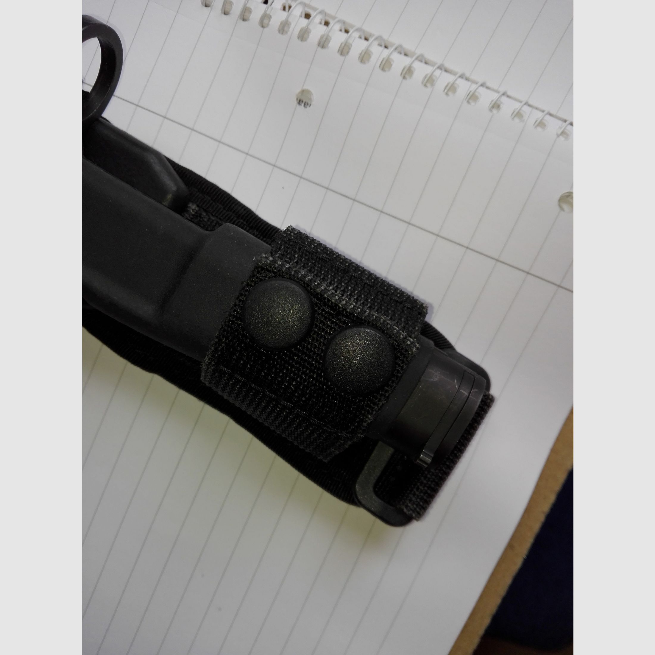 Neuwertiges original Extrema Ratio Fulcrum Bajonett samt MOLLE kompatibler Scheide in schwarz, Made in Italy