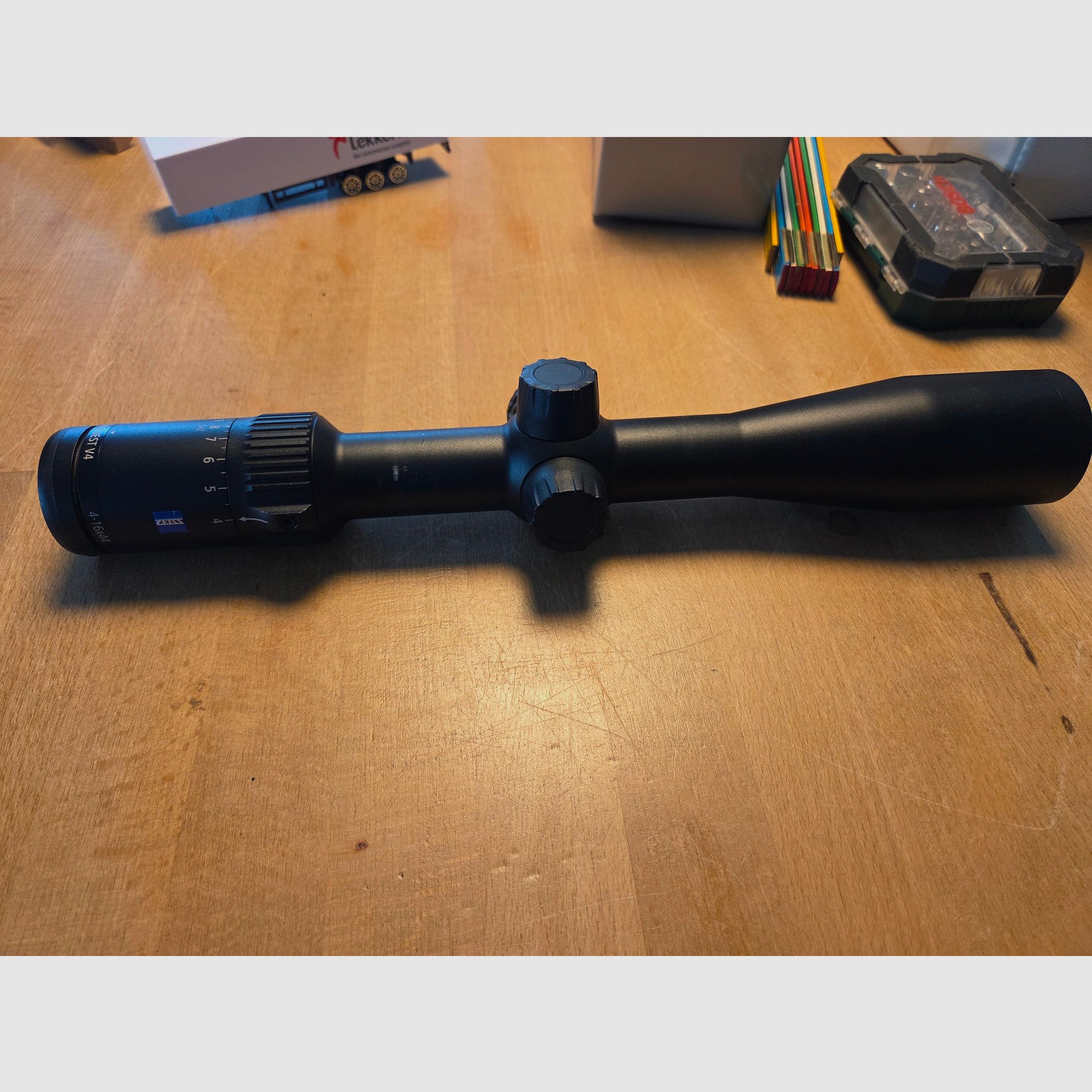 Zeiss Conquest V4 4-16x44