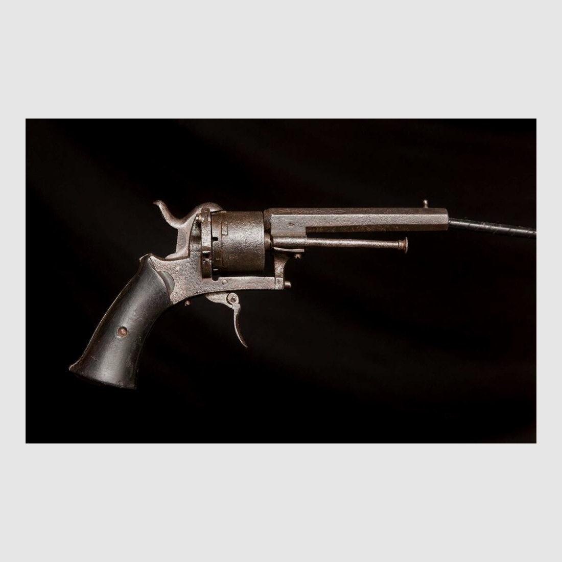 unbekannter Revolver Lefaucheux Stiftfeuer