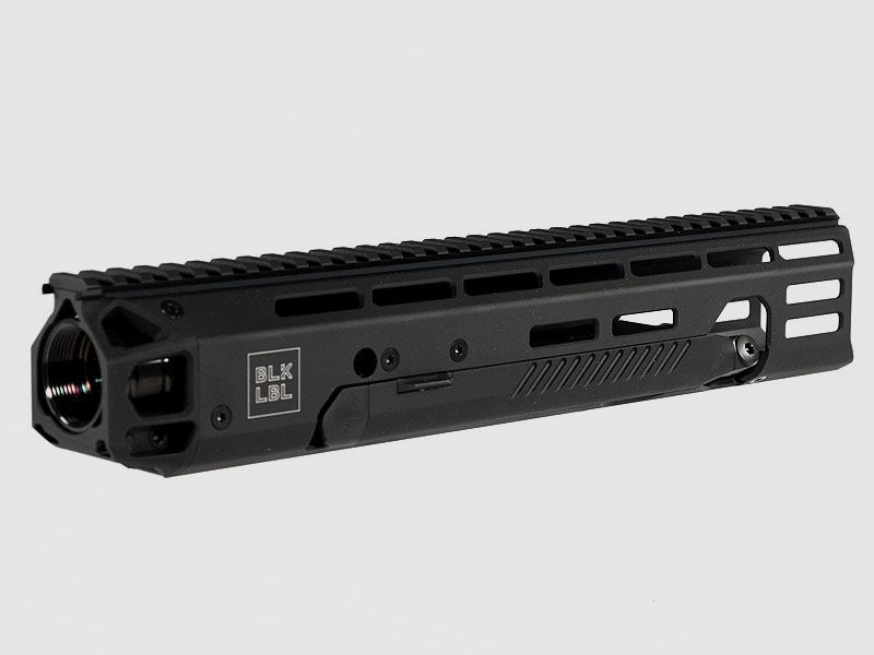 BLK LBL AR15 handguard with integrated bipod