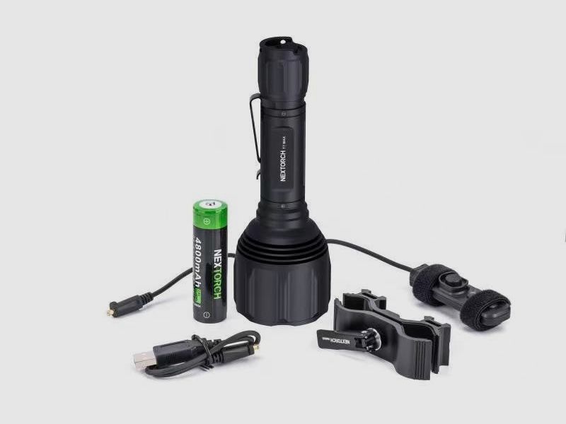 NEXTORCH T7 MAX SET Lampe de Poche de Chasse – Portée de 1.100 m incl. Support et Interrupteur à Câble