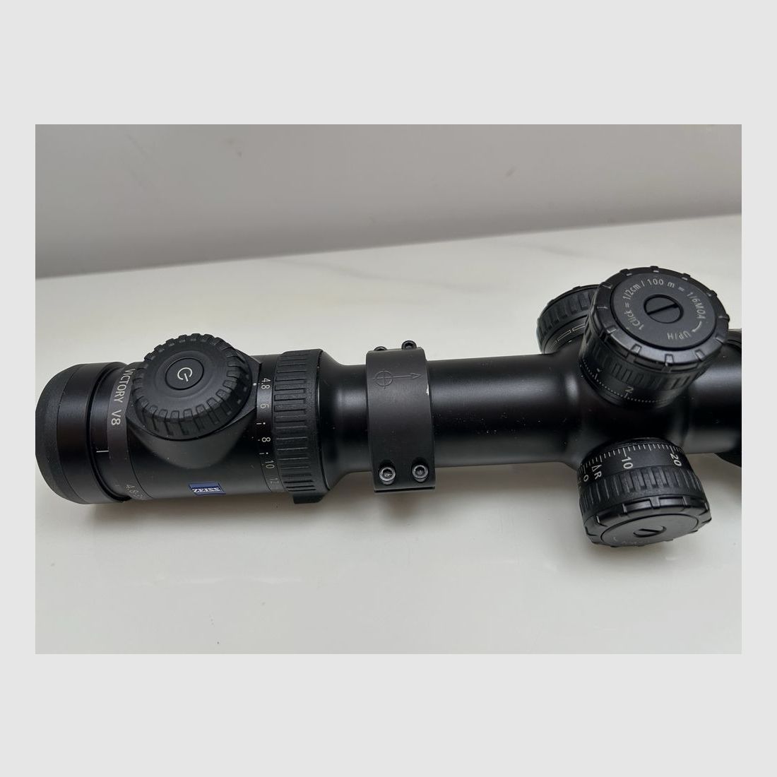 Zielfernrohr Zeiss Victory 4.8-35x60M