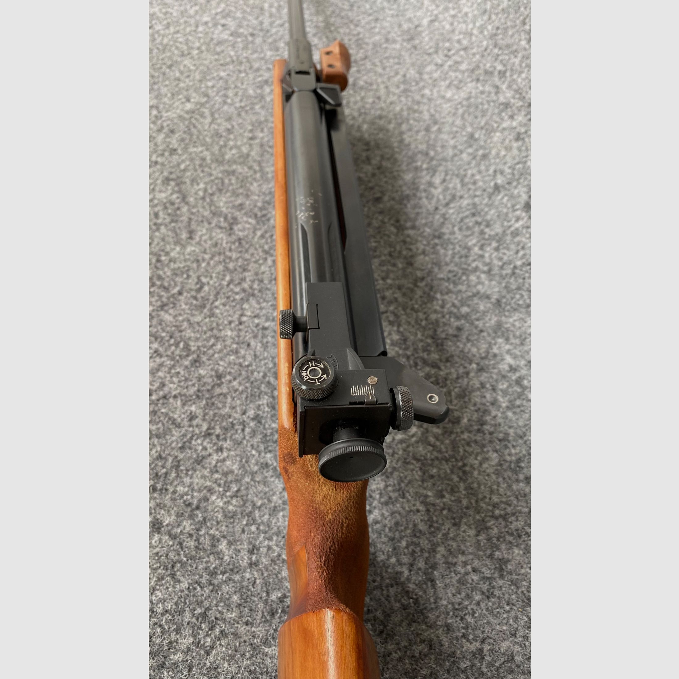 Walther LGR, match air rifle, side cocking 285 €, image 9 of 9
