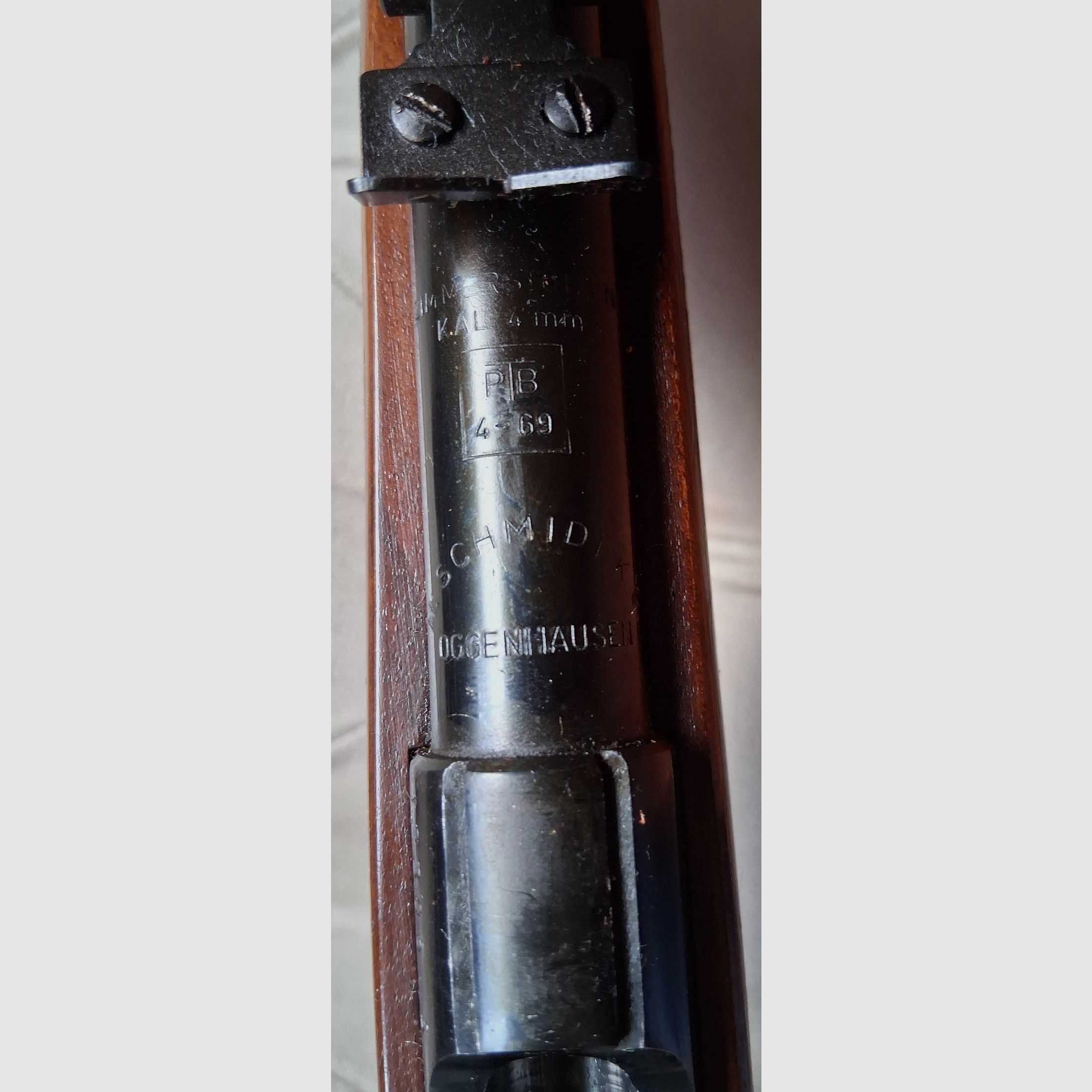 H.Schmidt KG Oggenhausen carabina a colpo singolo 4mmRand lungo con PTB 4-69 molto rara e estremamente precisa.
