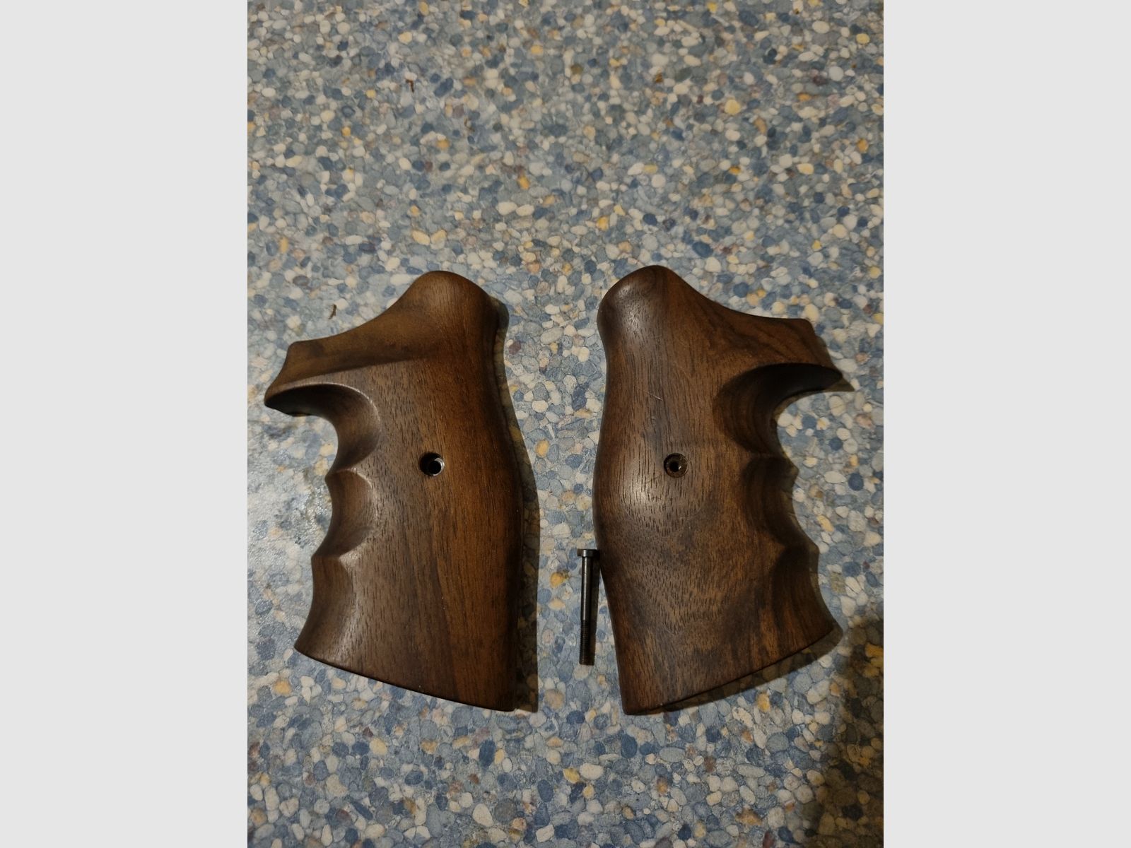 Nill wooden grip S&W square butt K-frame