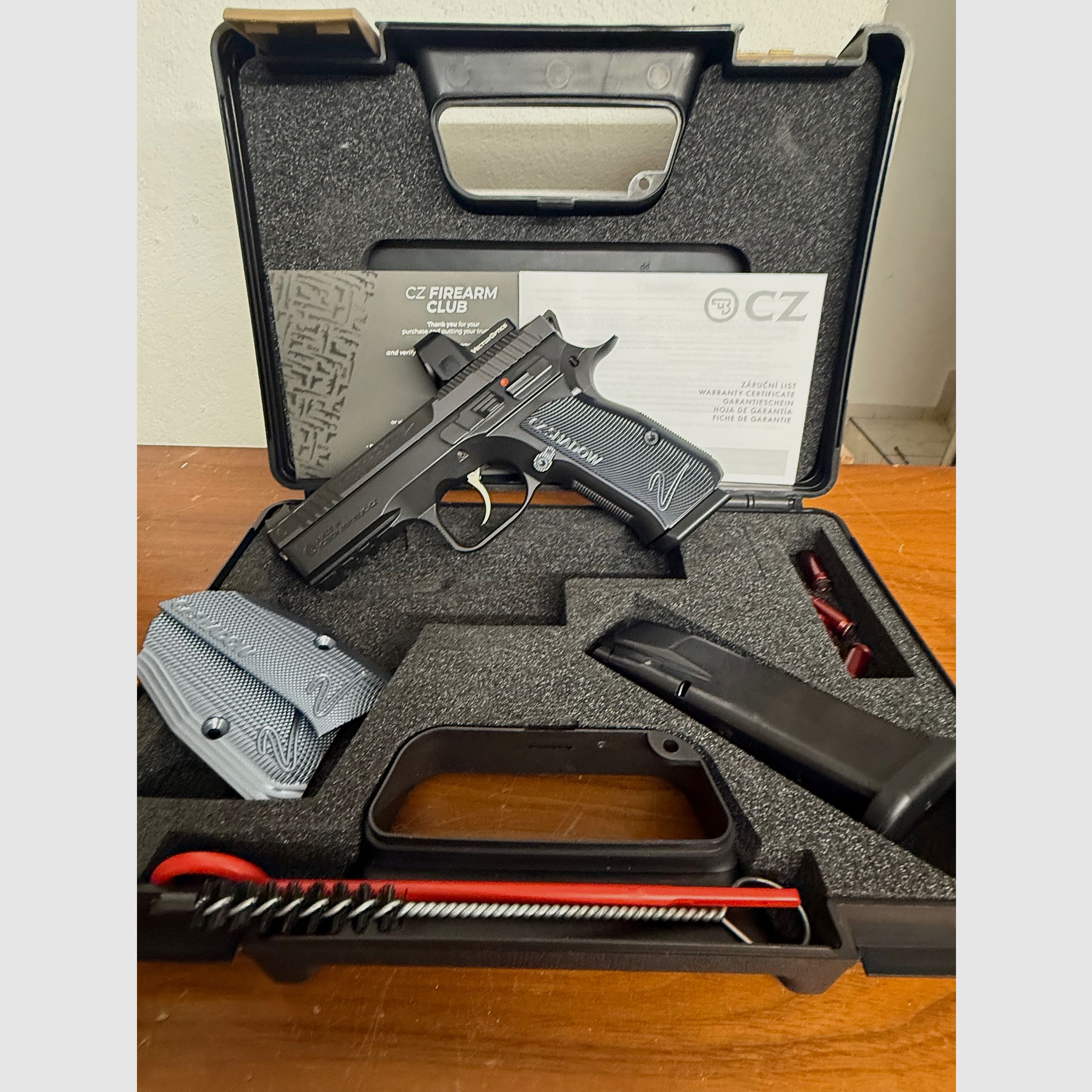 CZ Shadow 2 Compact inkl. Optik – neuwertiger Zustand