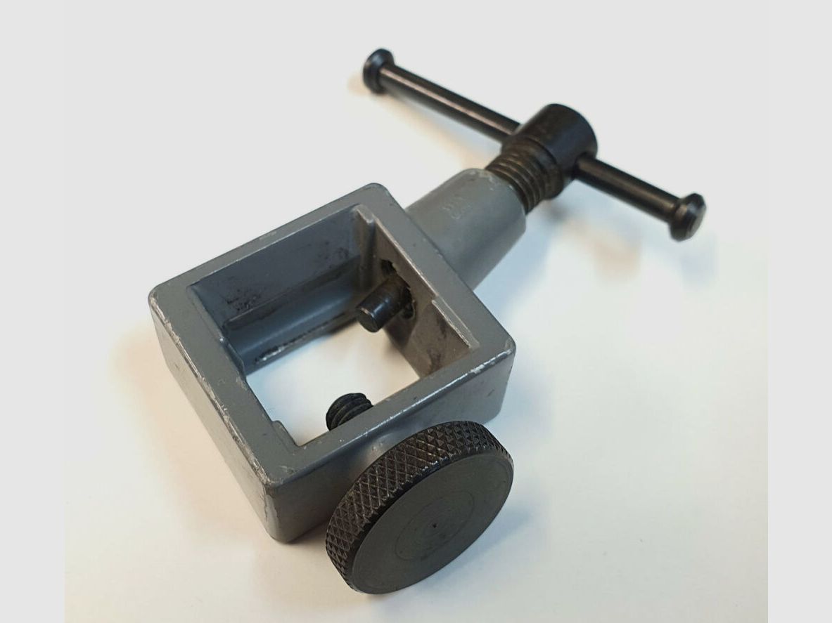 Schweiz original Schweizer Korntreiber / Kornschieber für den K31