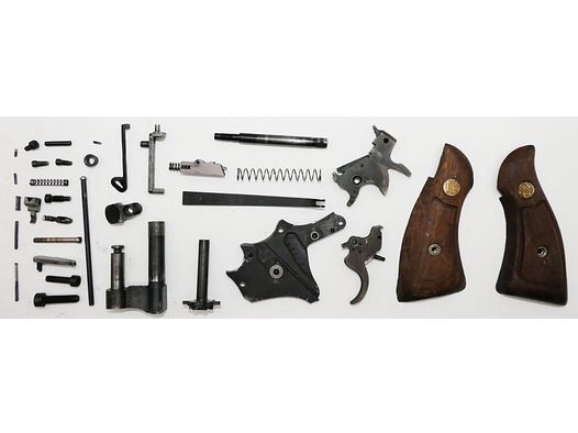 Teilesatz Smith & Wesson	 Teilesatz S&W 10-5