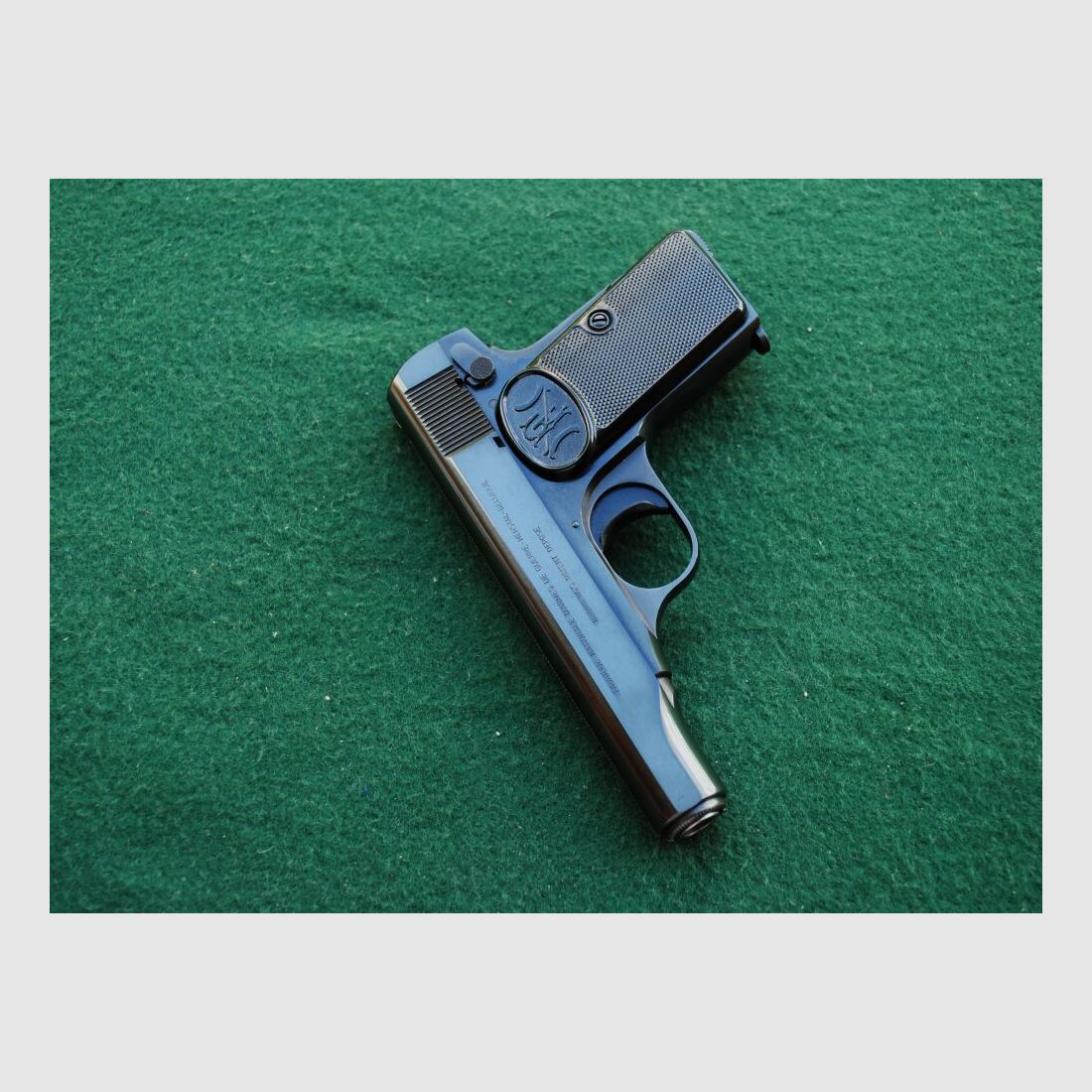 FN 1910 sans estampilles étrangères