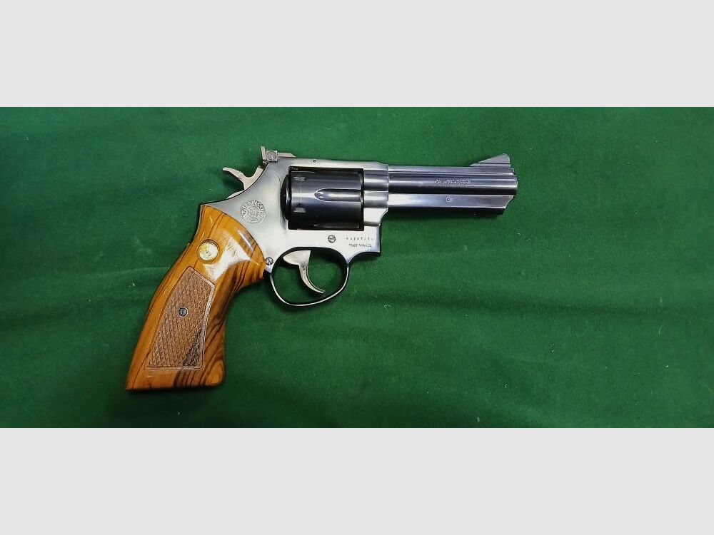 Taurus 669