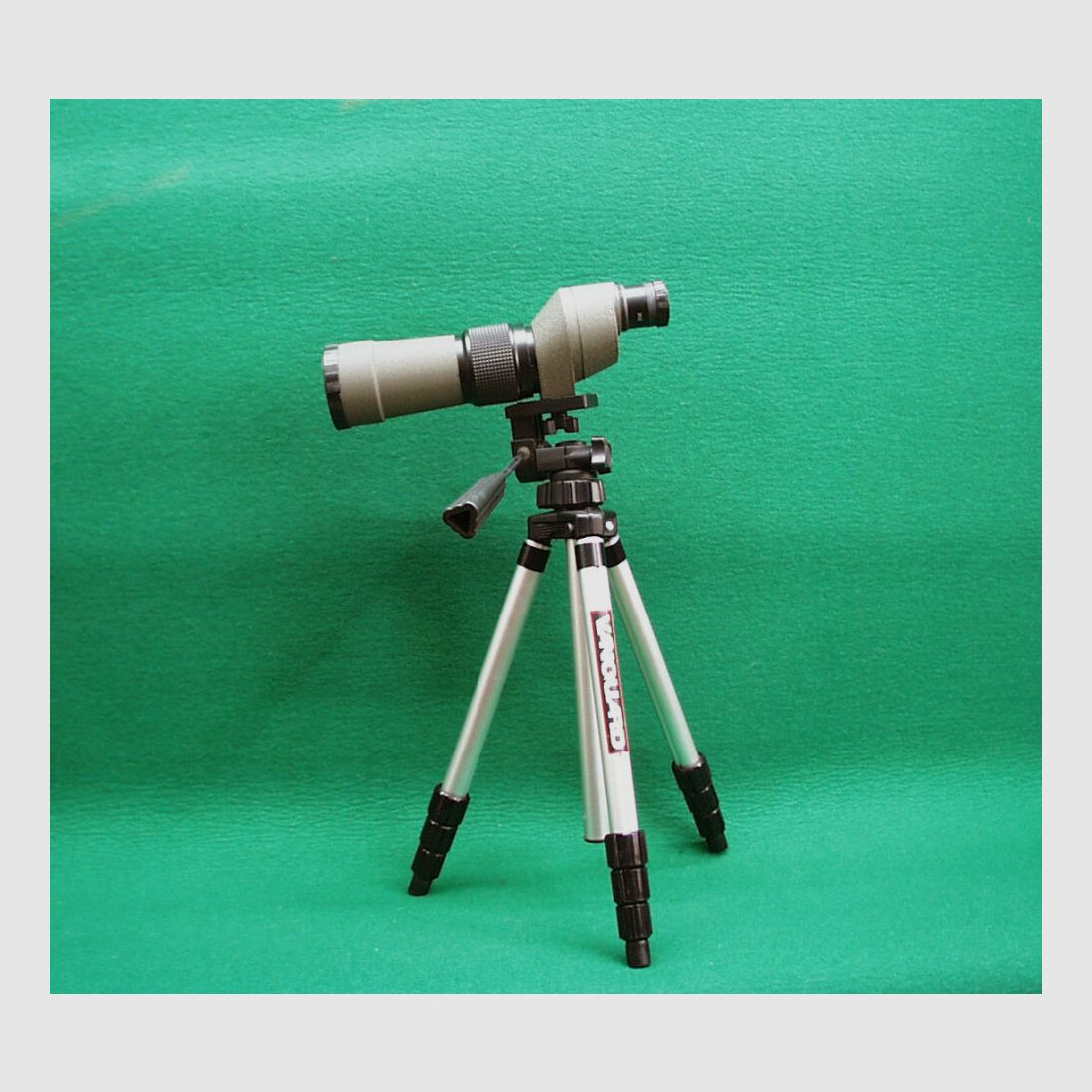 KOWA Spektiv / Teleskop 20x50