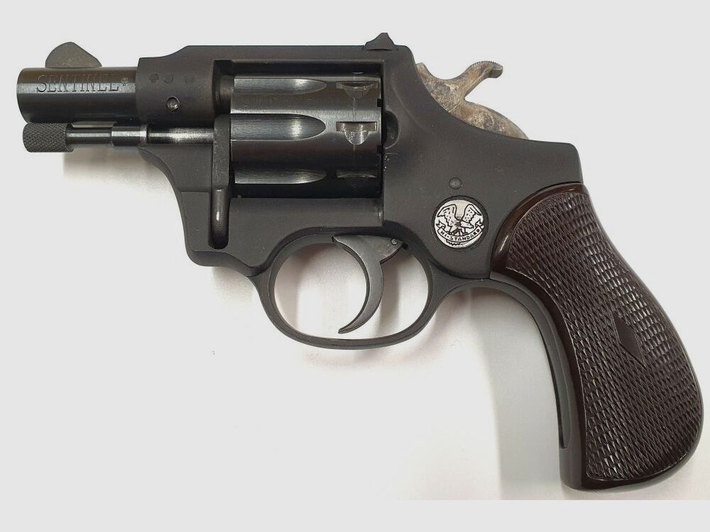 High Standard Sentinel R-103 9 Schuss Trommel