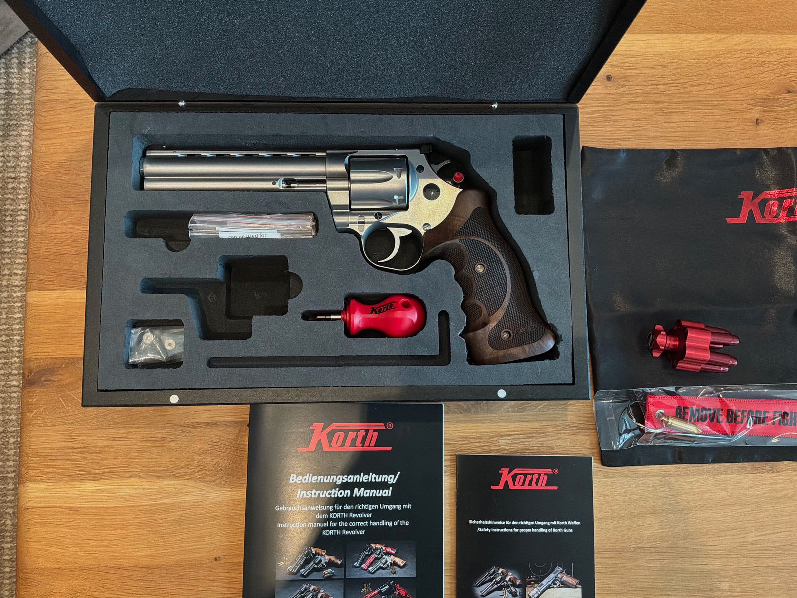 KORTH Revolver Classic Kaliber .357 Mag 6 Zoll silber