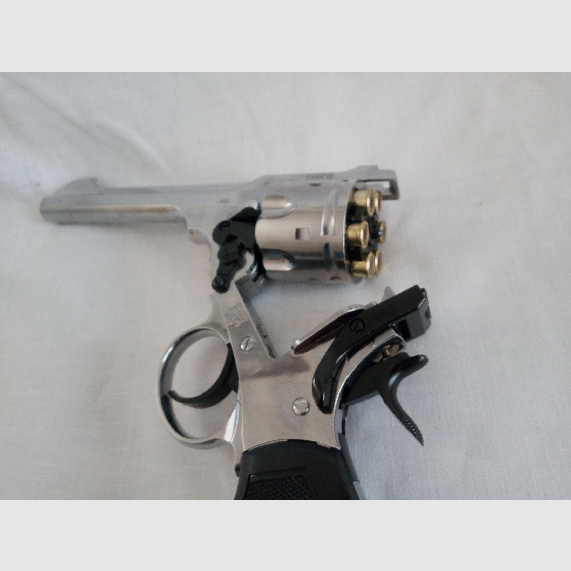 GERESERVEERD - Webley MK VI CO2-revolver / Kal. 4,5mm (.177) / chroom / pistolenholster