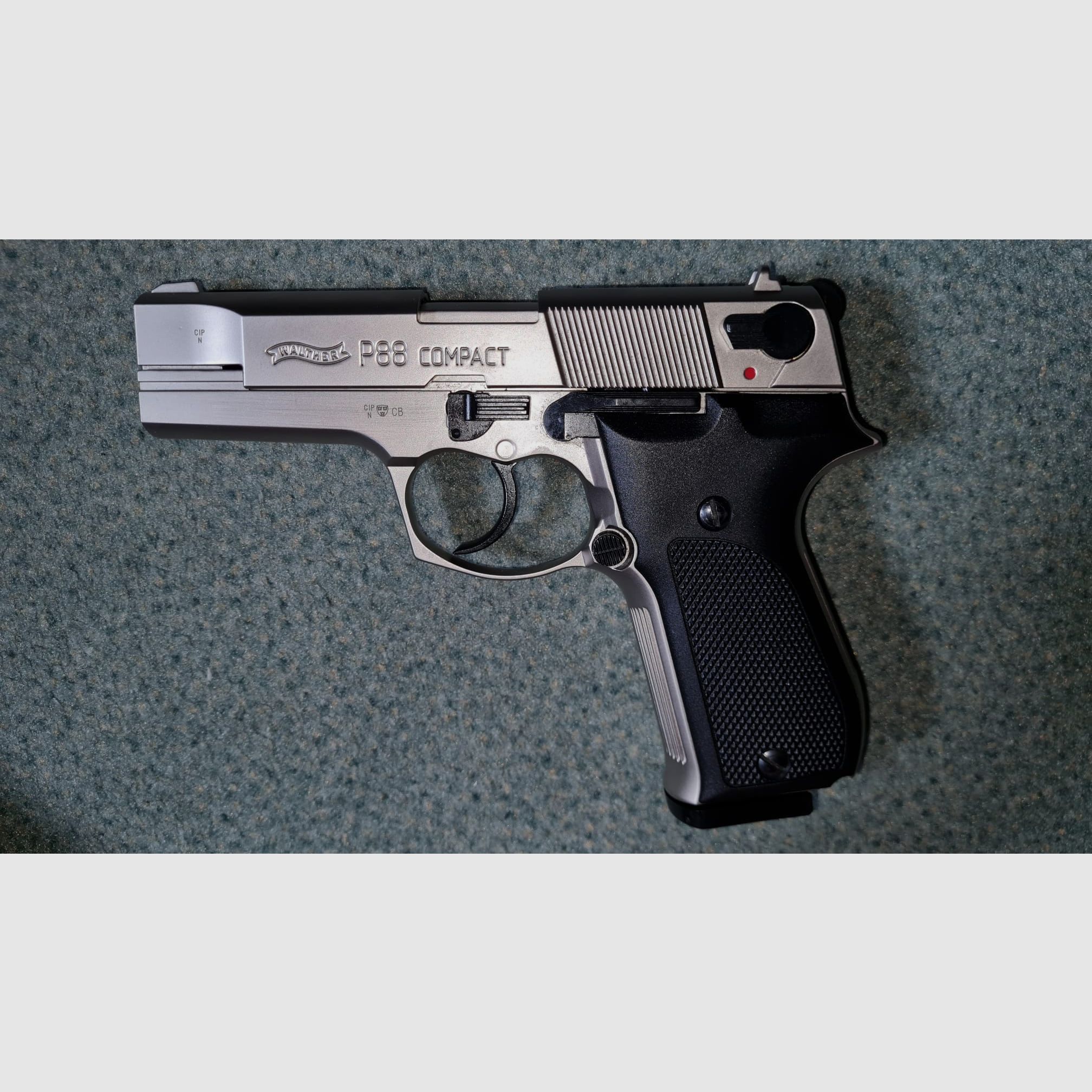 Walther P88 Schreckschuss Pistole 9mm P.A.K. bicolor/vernickelt