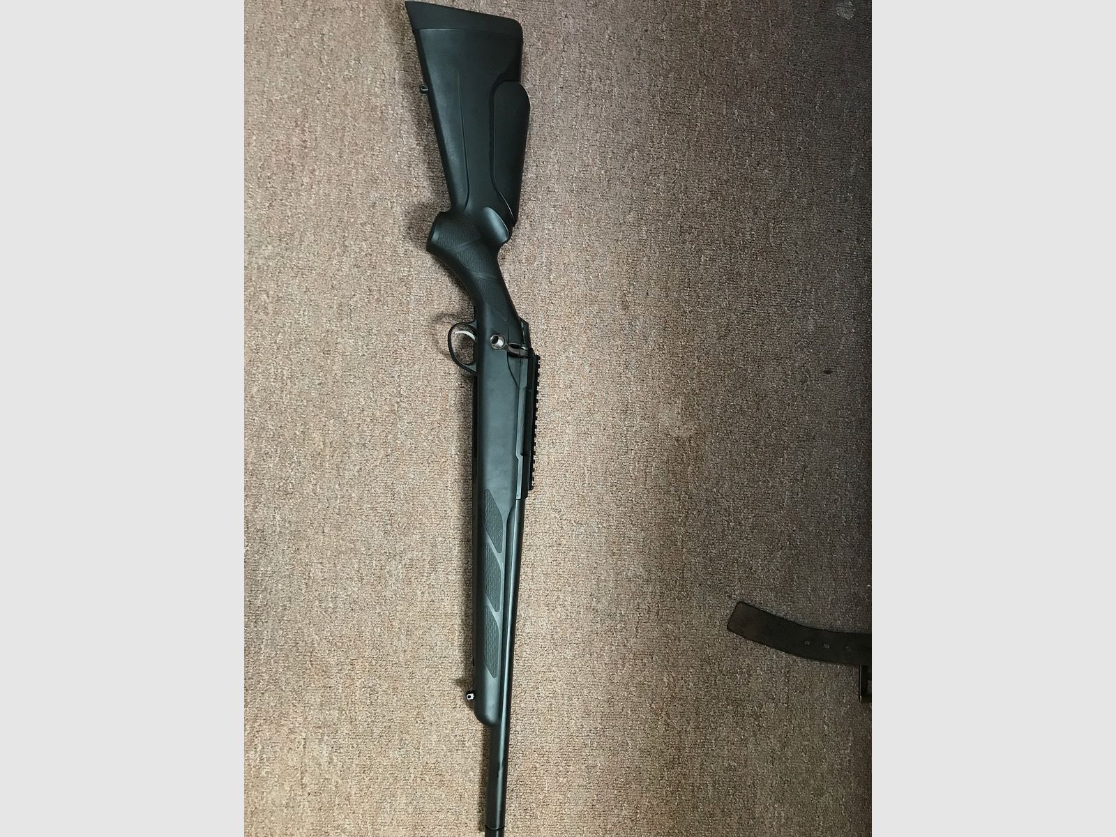 Tikka T3 /  300 AAC / mit Montage und Schalldämpfer