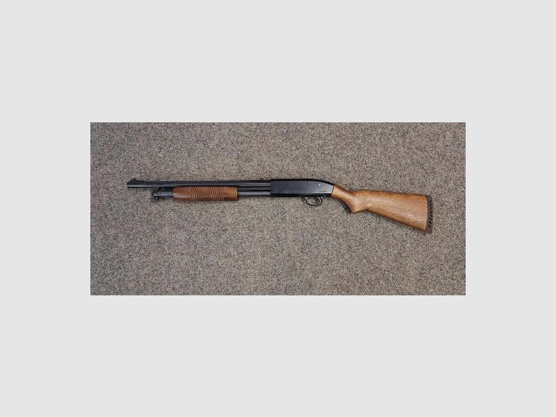 Voderschaftrepetierflinte Mossberg 500A Kal. 12/76