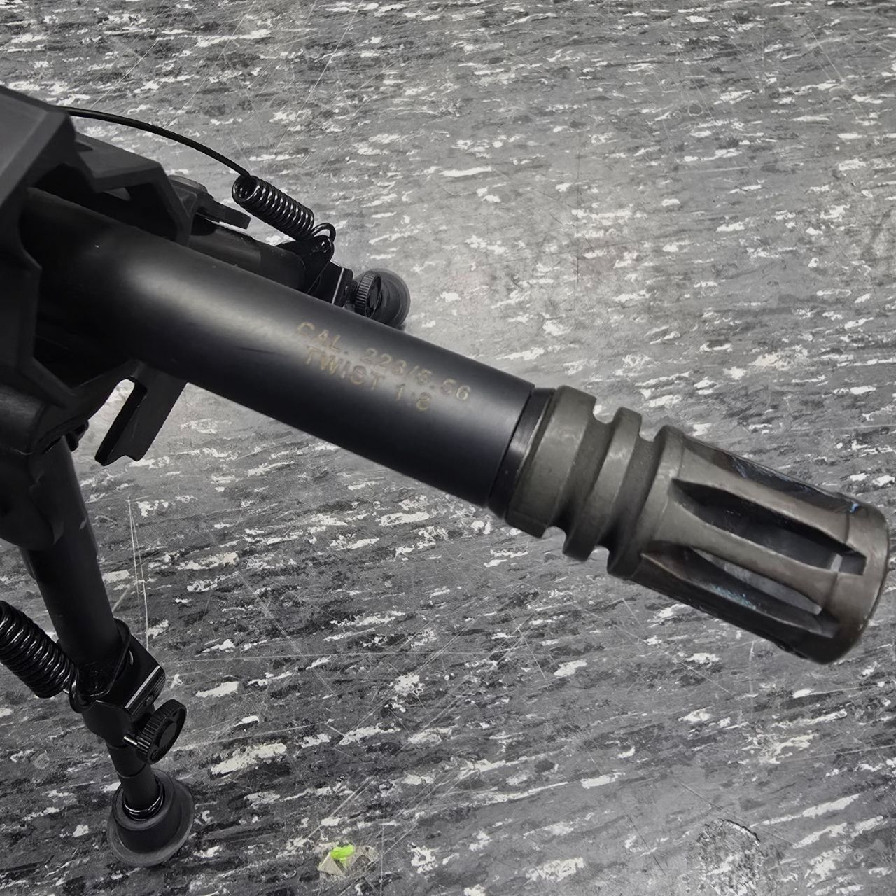 Savage MSR .223 z dwójnogą i lunetą Bushnell Banner 4-16x44