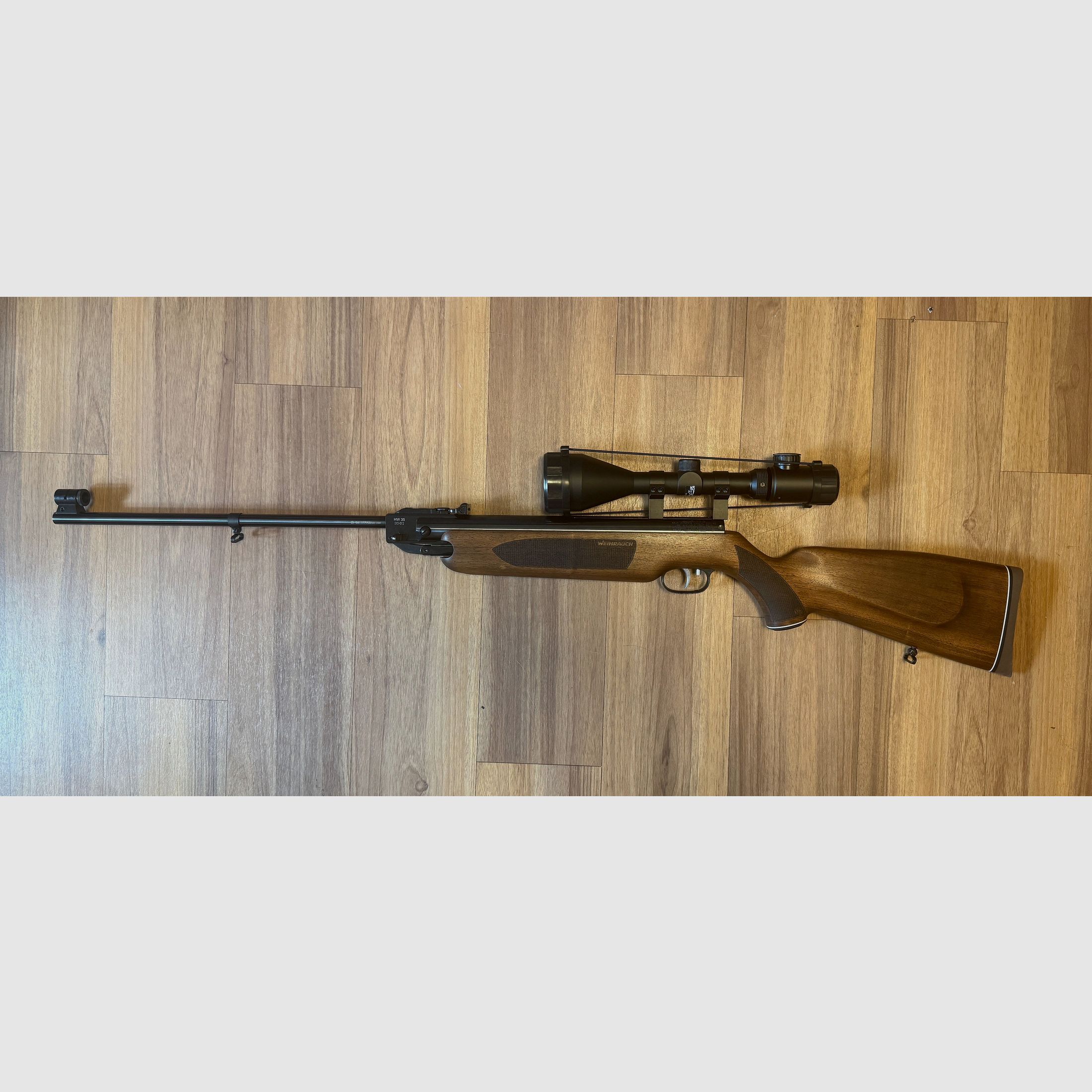 Weihrauch HW 35 E – Nussbaumschaft – Neu – inkl. Umarex Zielfernrohr & Tasche