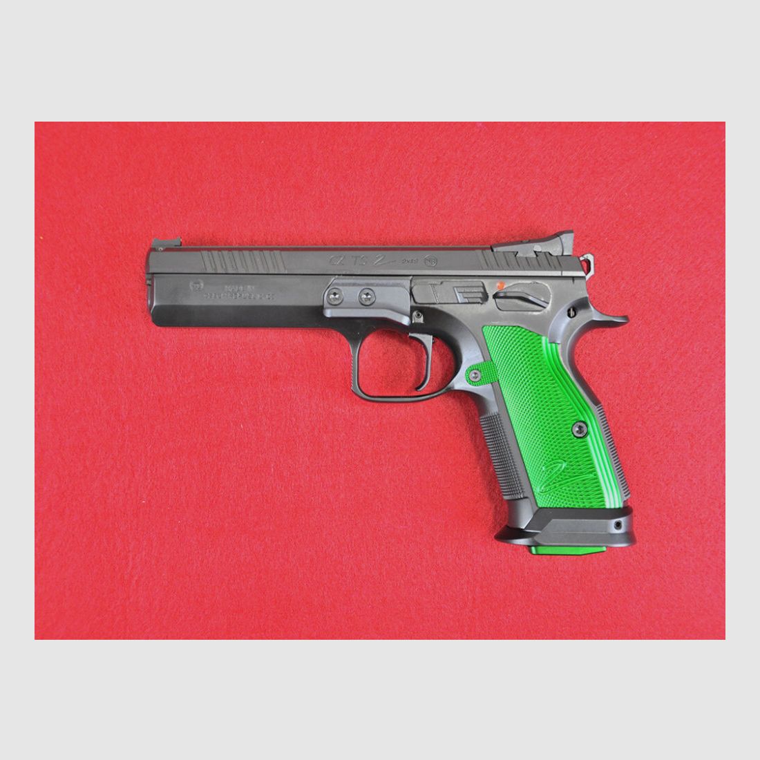 CZ TS 2 Racing Green SA 9mm Luger, zdjęcie 1 z 3