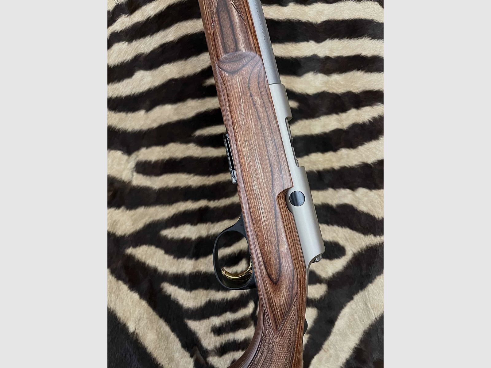 Geradezugrepetierer BROWNING T-Bolt Target Varmint braun laminiert Kal. 17HMR 49cm Gewinde –, Bild 7 von 11