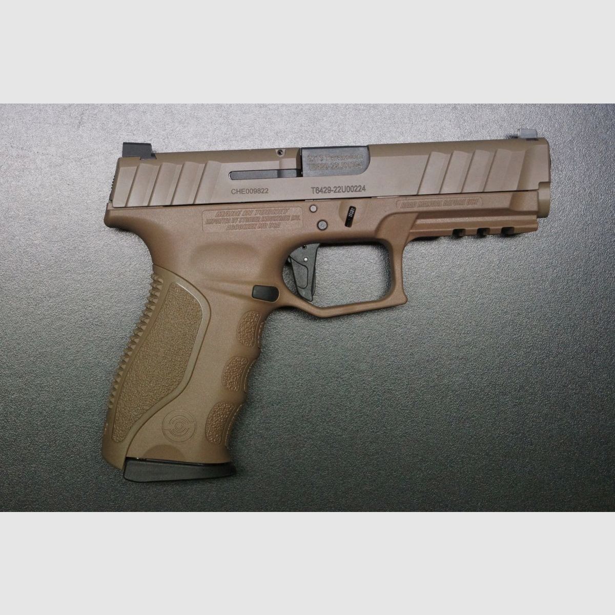 Stoeger STR-9 FDE, Bild 1 von 6