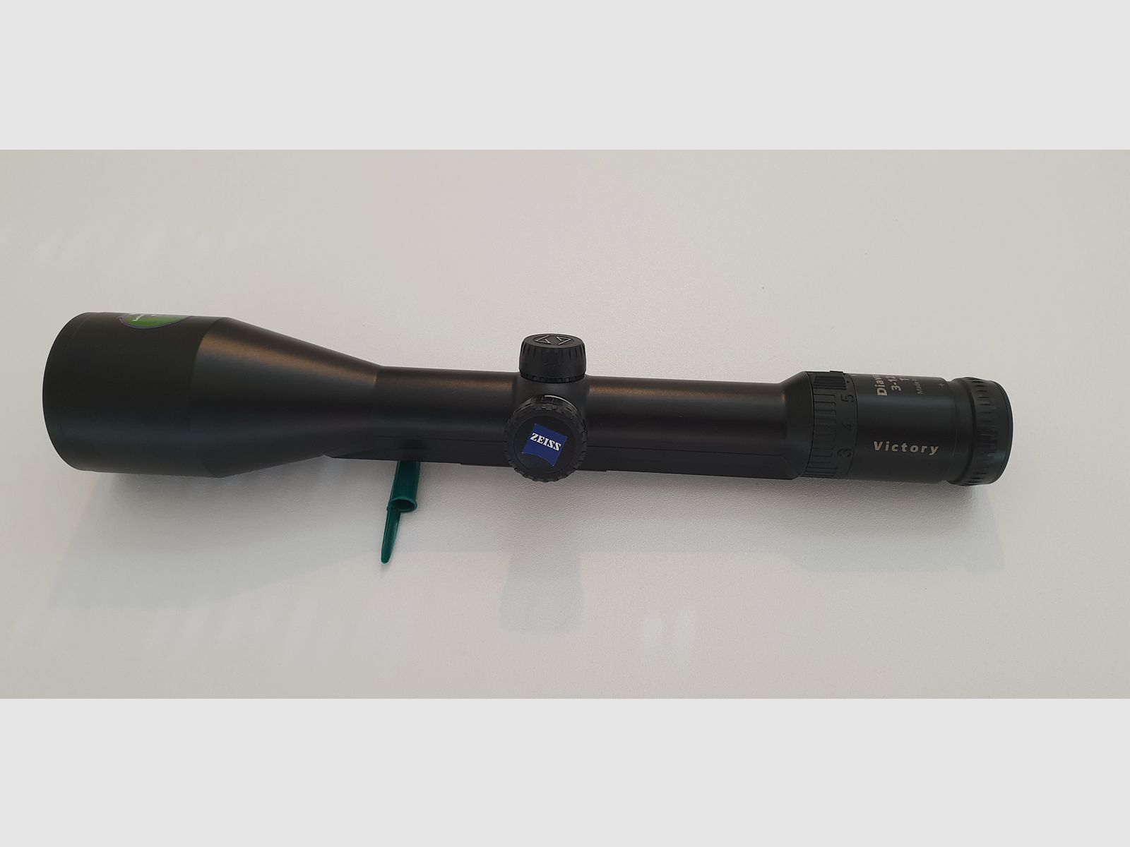 Besonderheit Zeiss Victory Diavari M 3-12x56 T Abs. 43 beleuchtet