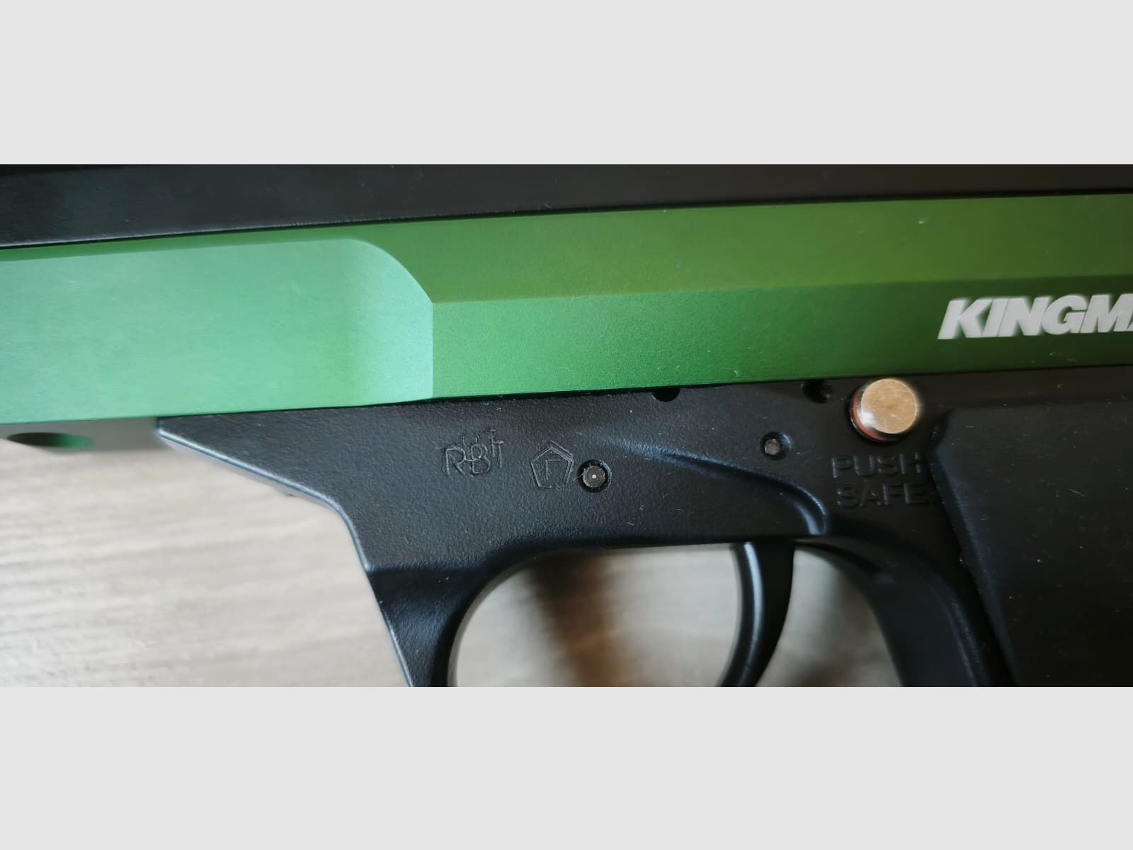 Kingman Eraser RAM Pistol – Racing Green