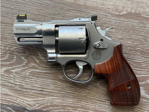 Smith & Wesson 627 PERFORMANCE CENTER  .357 