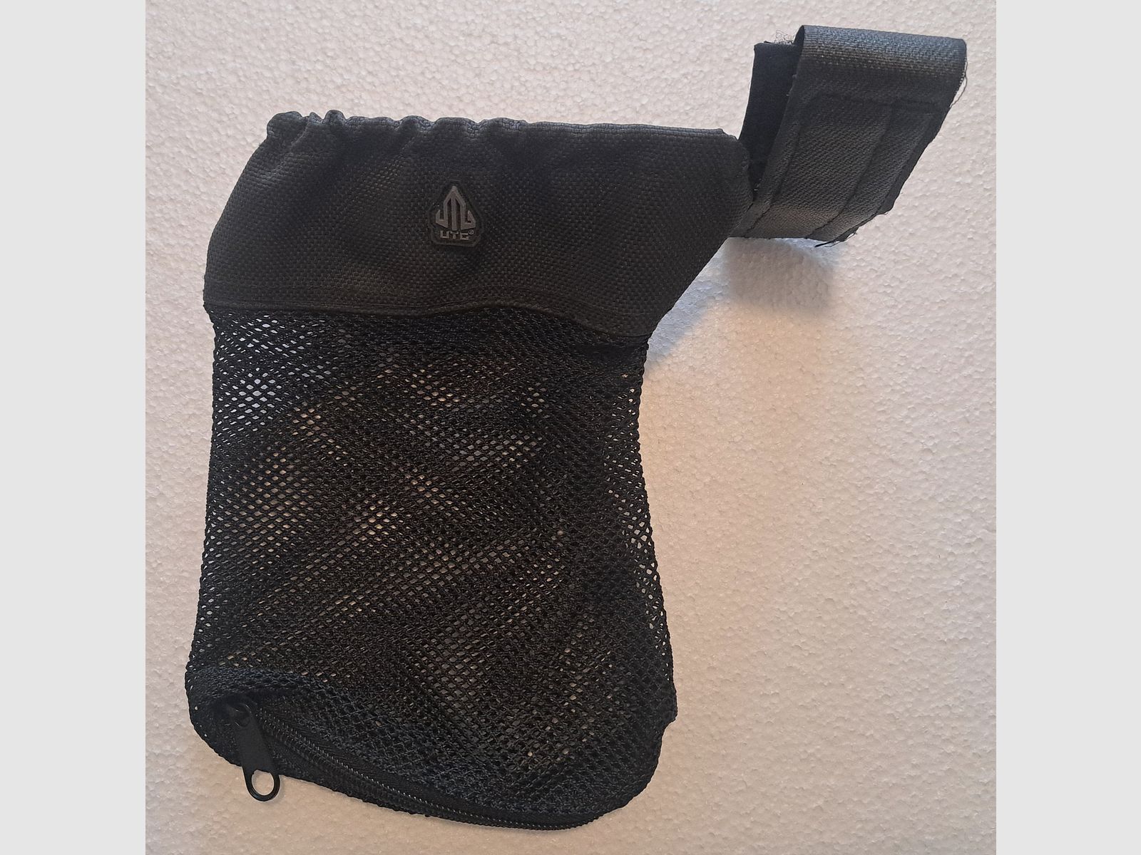 UTG Shell Catcher Nylon Shell Catch Bag - black