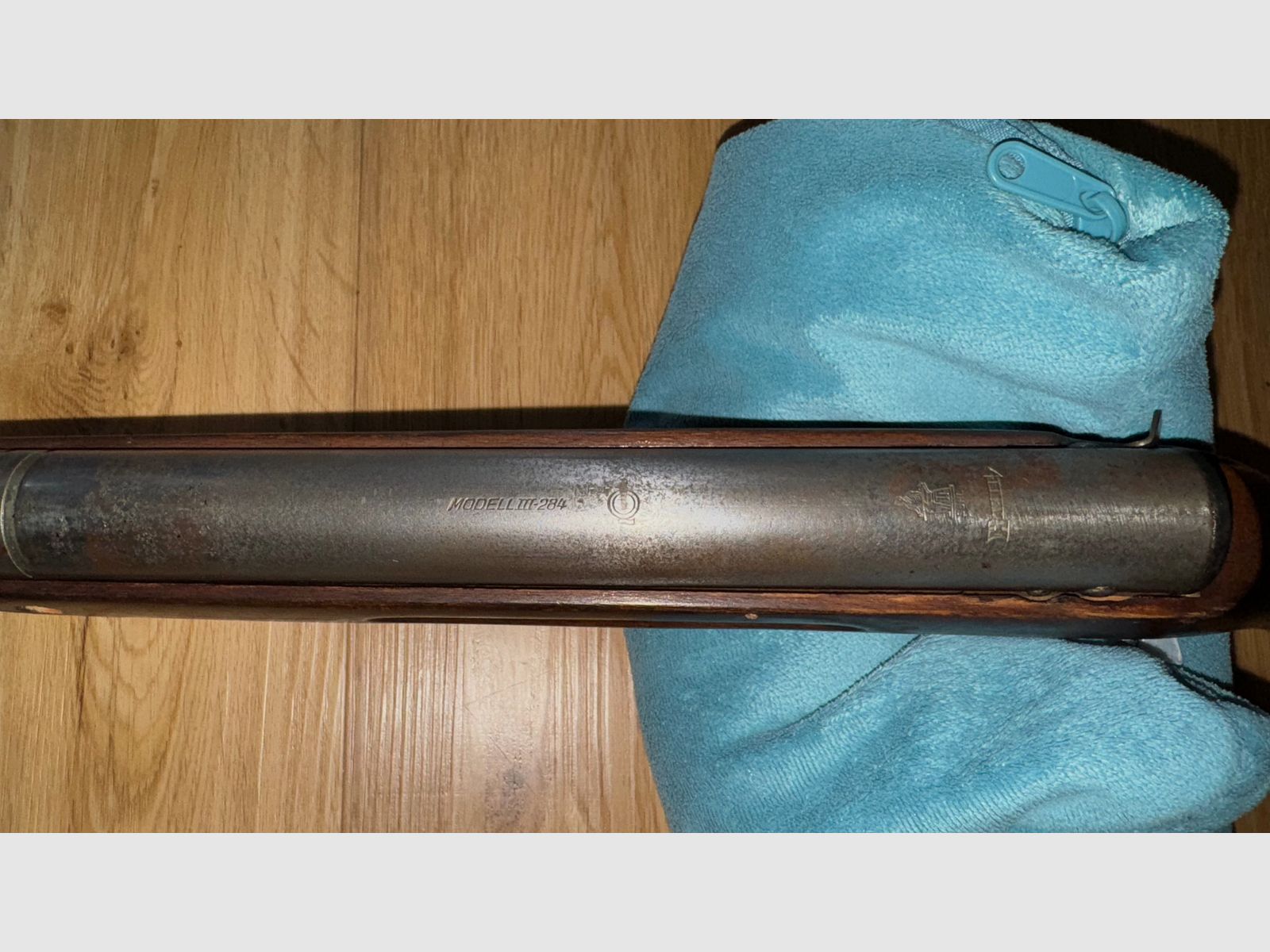 Offering air rifle Haenel Suhl model III-284 with renewed wear parts, such as spring, seals, trigger, etc.