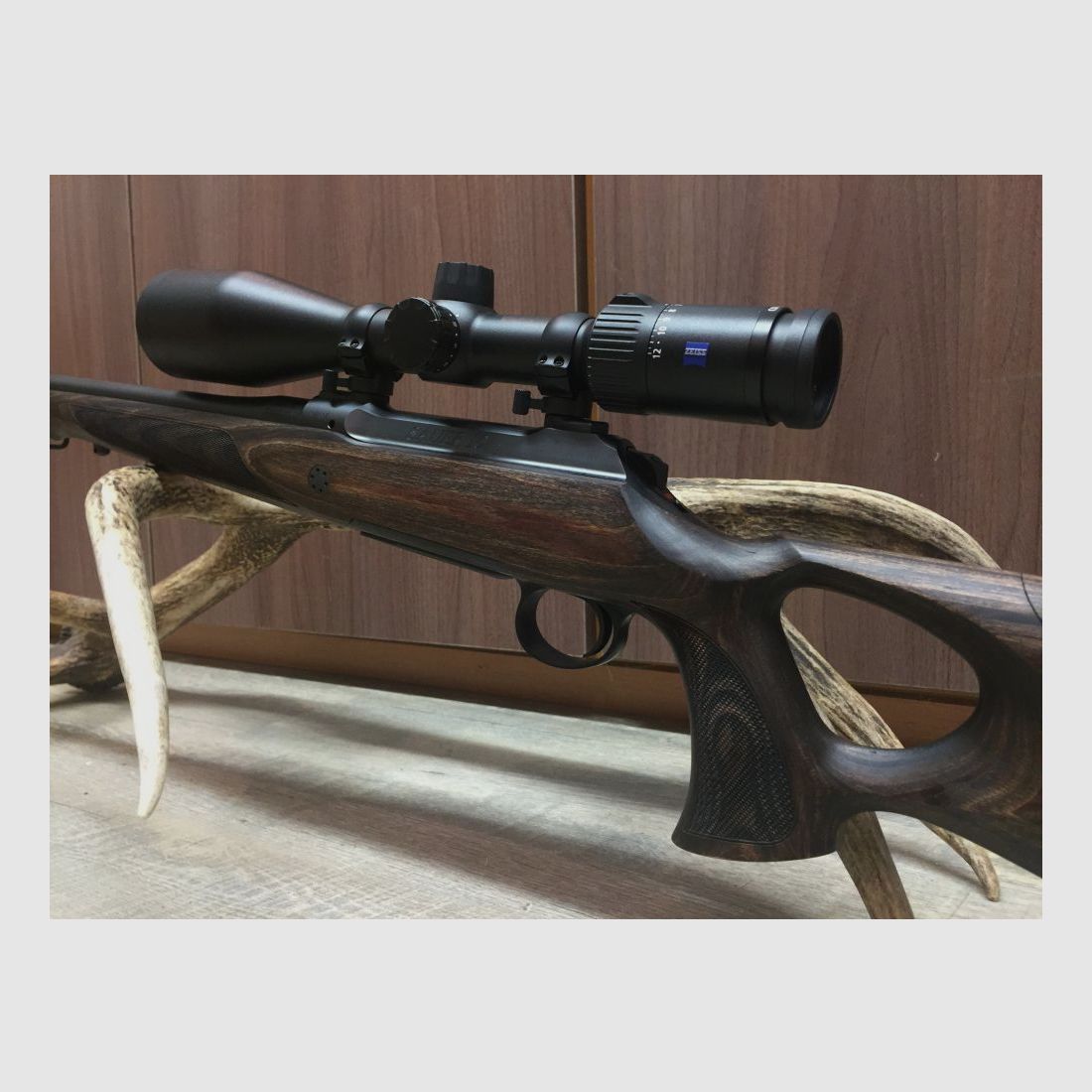 Sauer 101 GTI, mit Zeiss Conquest V4 3-12x56