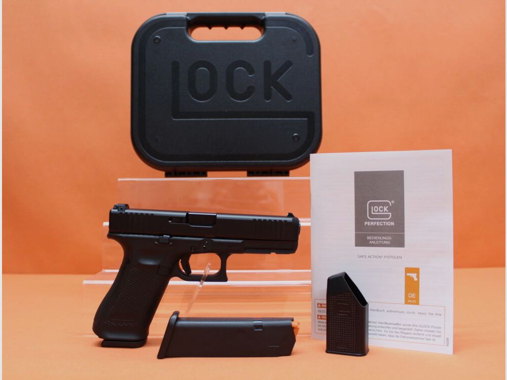 Glock Ha.Pistole .40S&W Glock 22 Gen5 114mm Lauf/ Front Serrations/ Reservemagazin