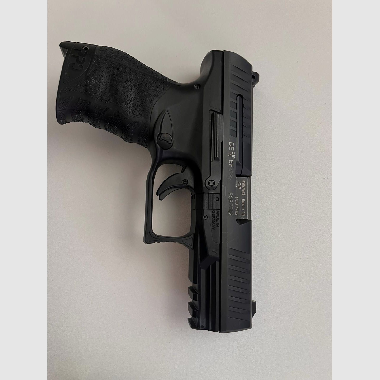 Walther PPQ 9mm Para neuwertig