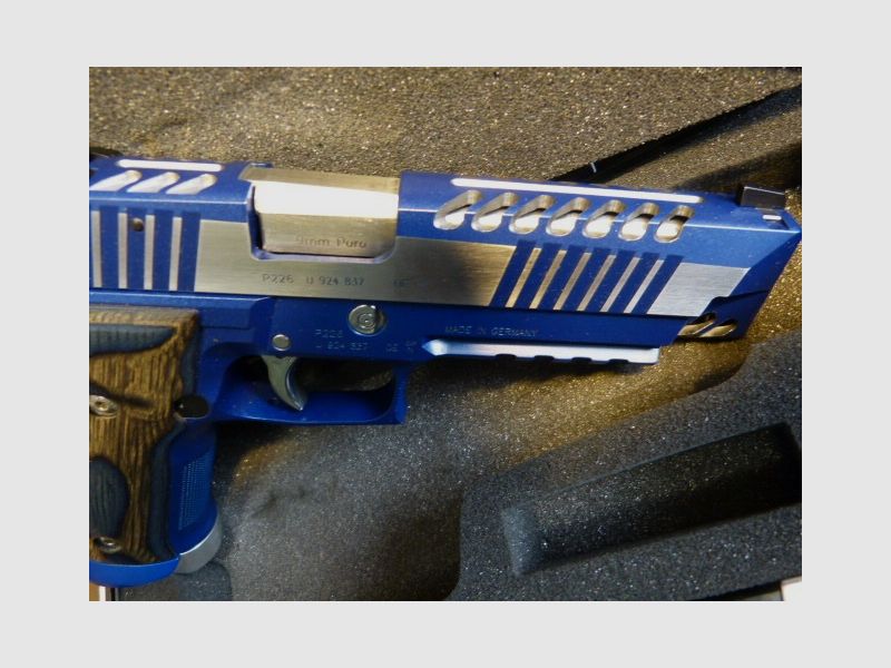 Sig Sauer P226 x-five Blue Moon Skeleton