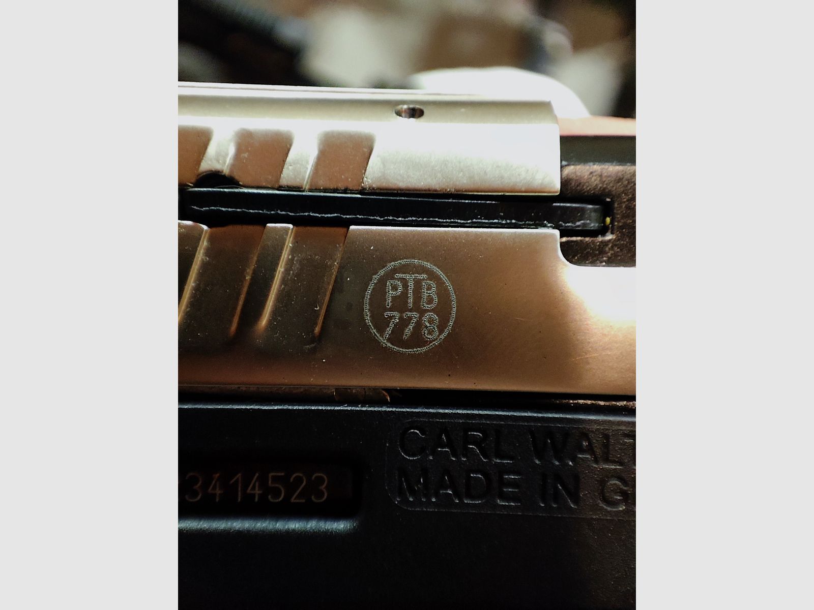 Walther P22Q Nickel 9mm PAK neuwertig mit Zubehör
