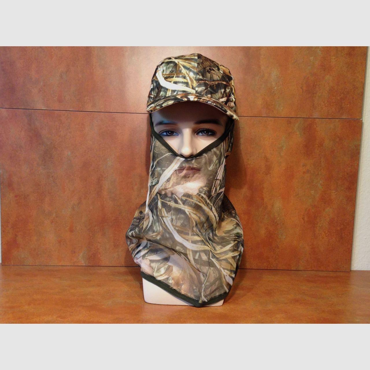 Casquette avec camouflage facial / masque facial Roseau, image 3 sur 7
