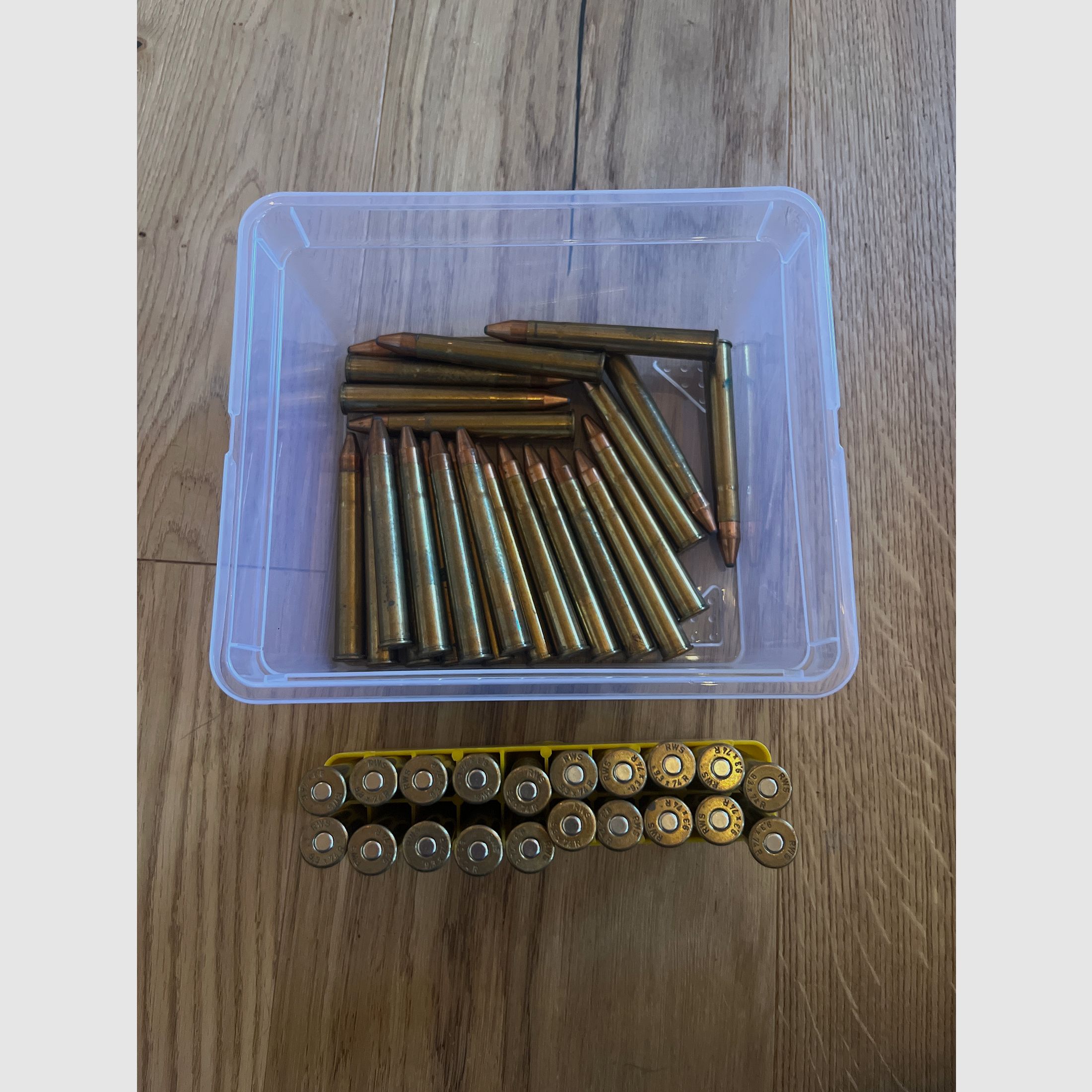 Munitions 9,3x74R au total 144 cartouches disponibles
