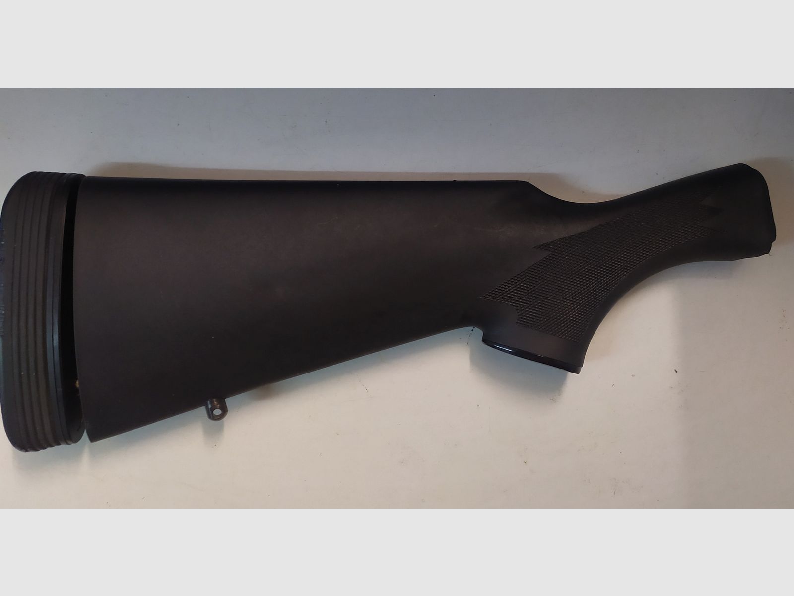 Various accessories & parts: 1911 stainless steel parts, Ruger scope mount, 4x20 scope, 4.5mm BB Glock, G3-Rem870-STR stocks, several gun cases