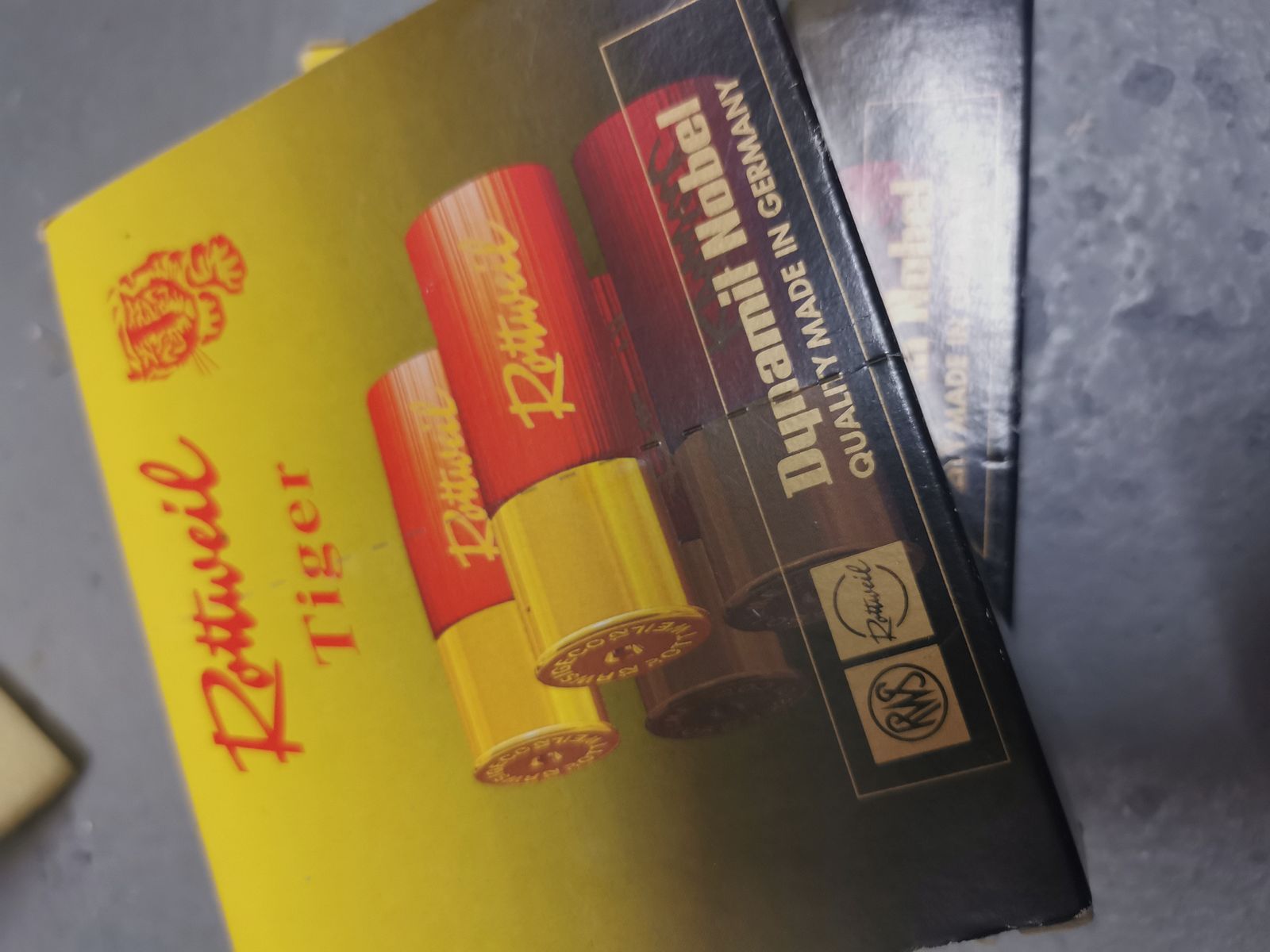 Patronen 70 Stück Schrot 12x67,5 bzw 70