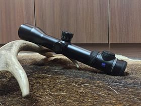 Zeiss Victory V8 2.8-20x56 M ASV, with rail