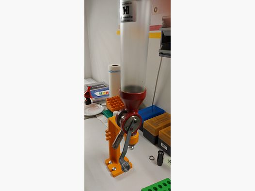 Hornady Benchrest Pulverfüllgerät mit Tischhalter von Lyman VB