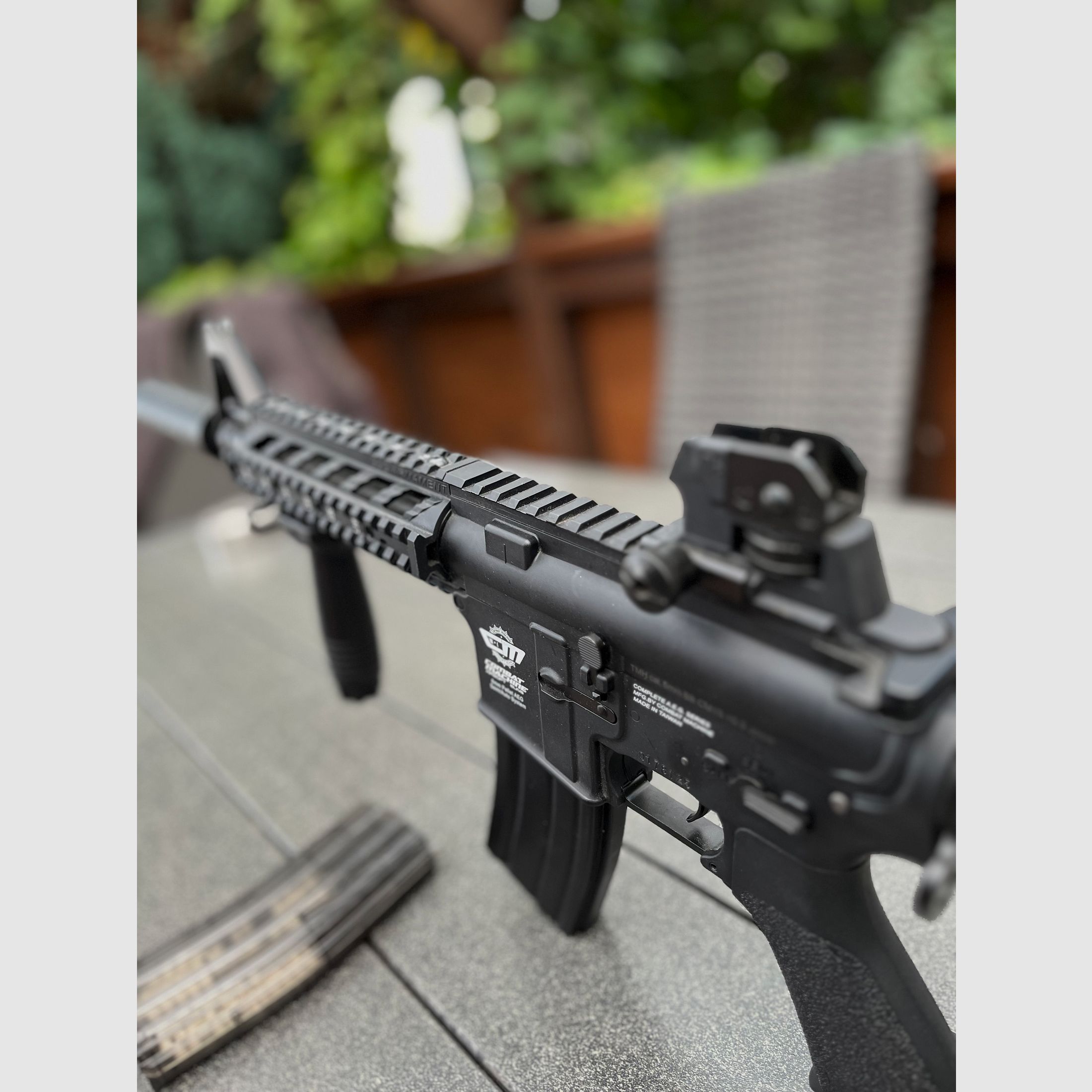 G&G CM16 Raider 0,5 Joule mit Zubehör – Top Zustand