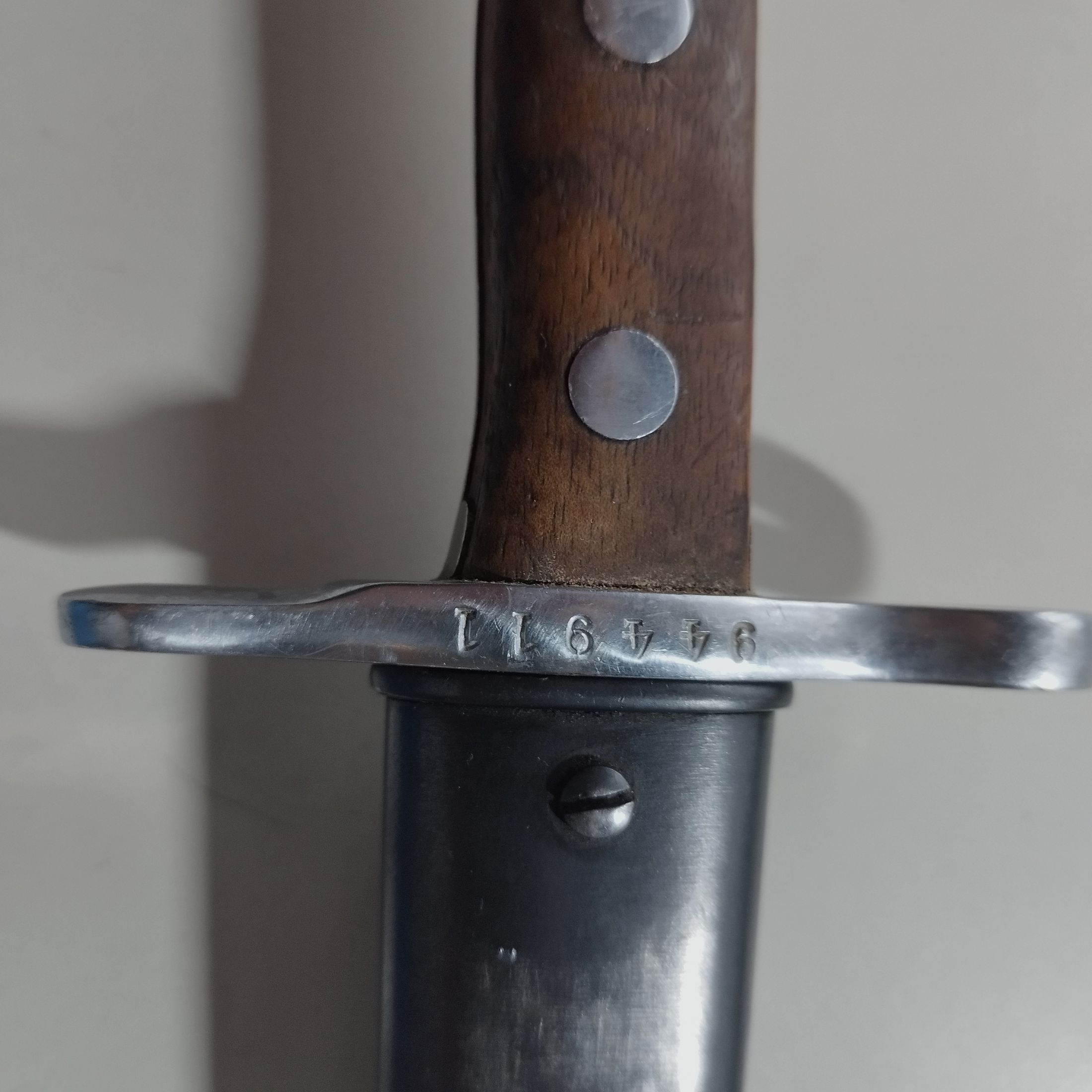 Schweizer Bajonett "Elsner Schwyz" Modell 1918 mit Metallscheide