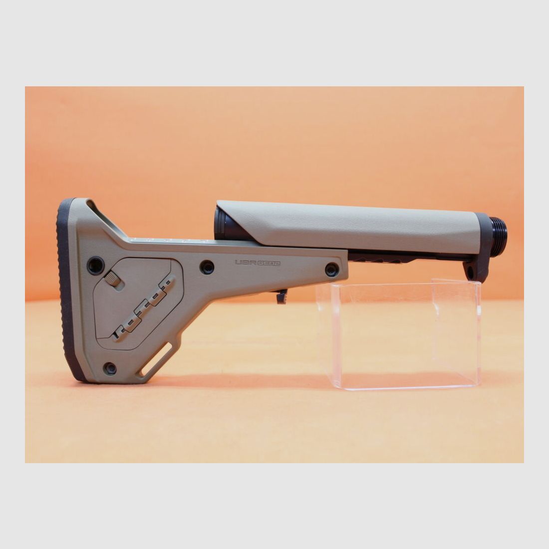 Magpul AR-15: Buttstock Magpul UBR 2.0 (MAG482-FDE) Utility/Battle Rifle Stock Polymer Flat Dark Earth