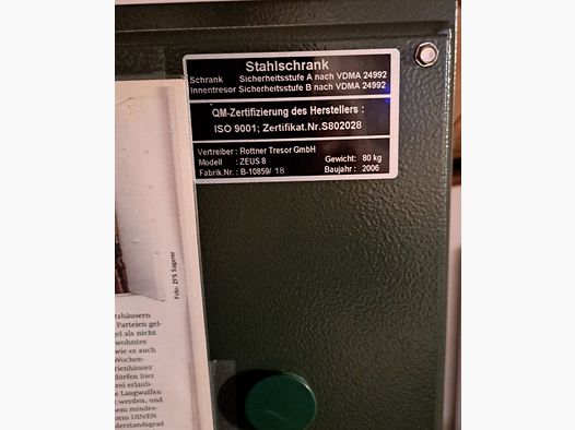 Sejf na broń krótką i długą